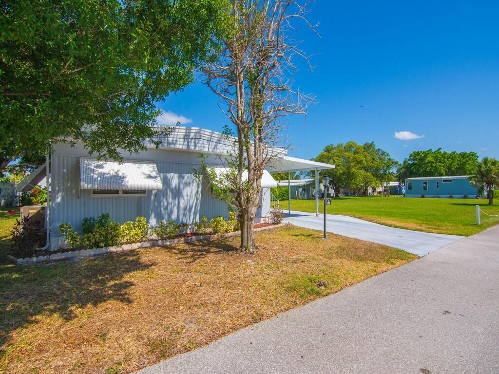 300 NE Opal Drive
