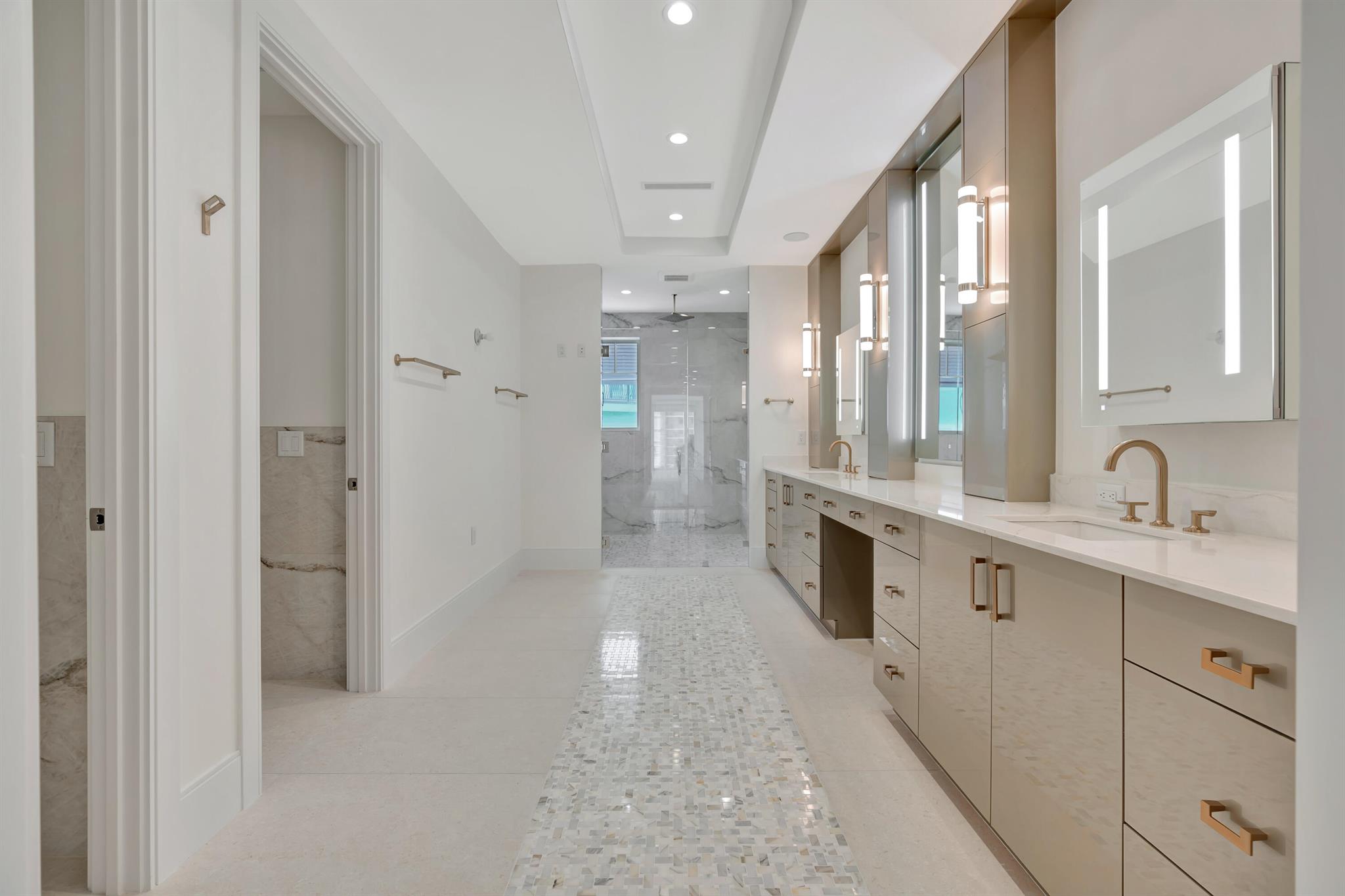 SEASIDE VILLAS - Residential