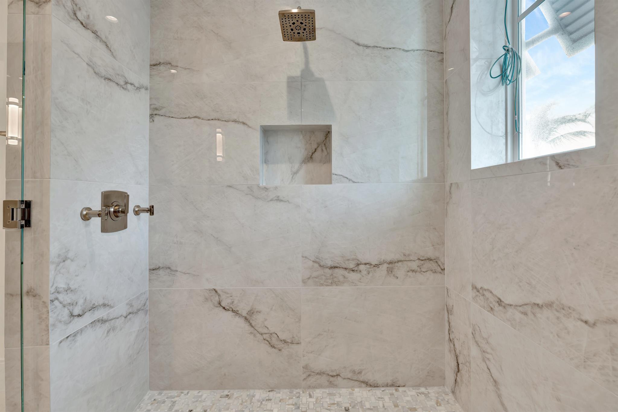 SEASIDE VILLAS - Residential