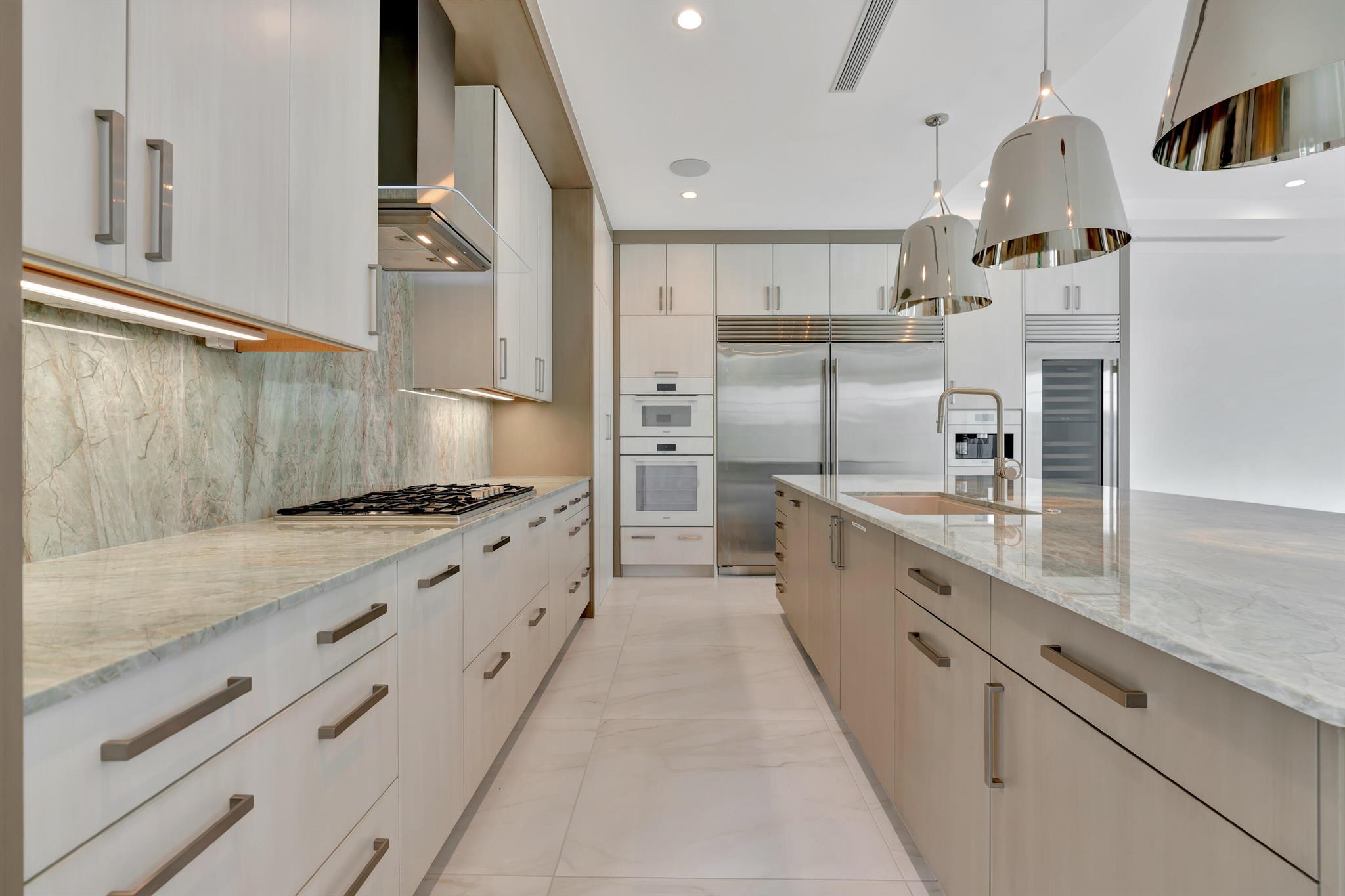 SEASIDE VILLAS - Residential