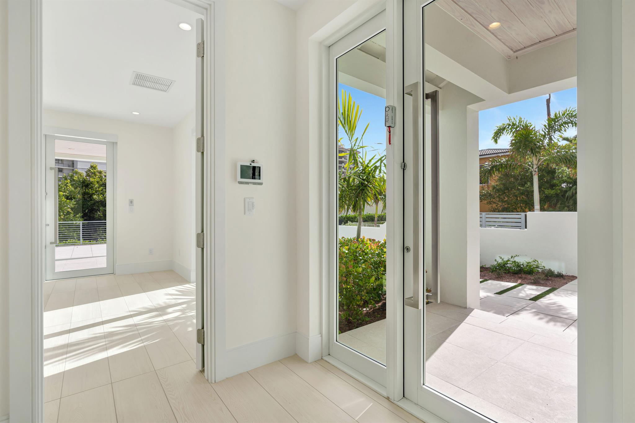 SEASIDE VILLAS - Residential