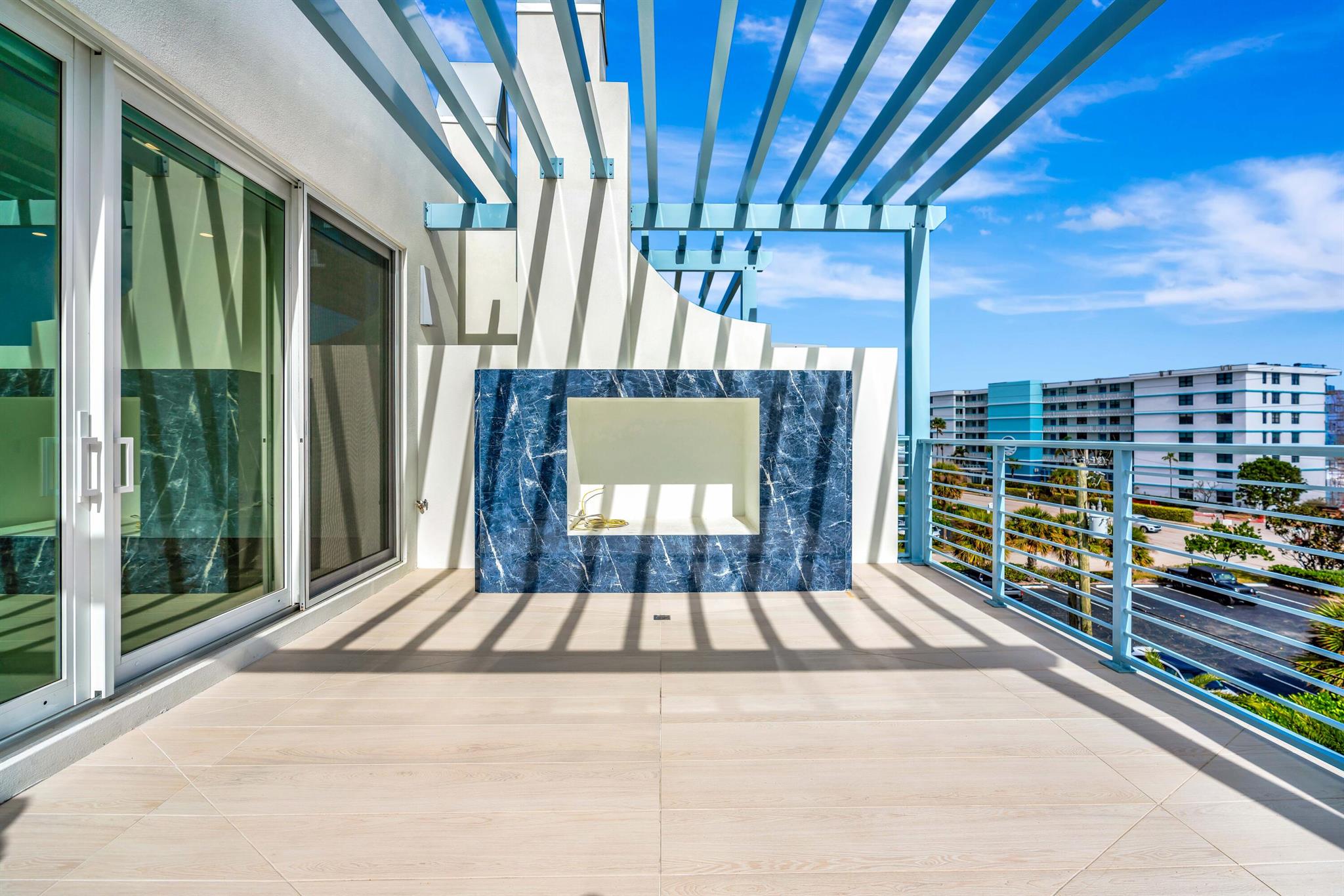 SEASIDE VILLAS - Residential