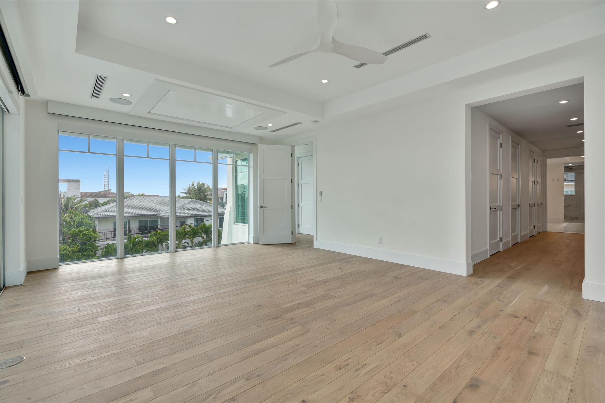 SEASIDE VILLAS - Residential