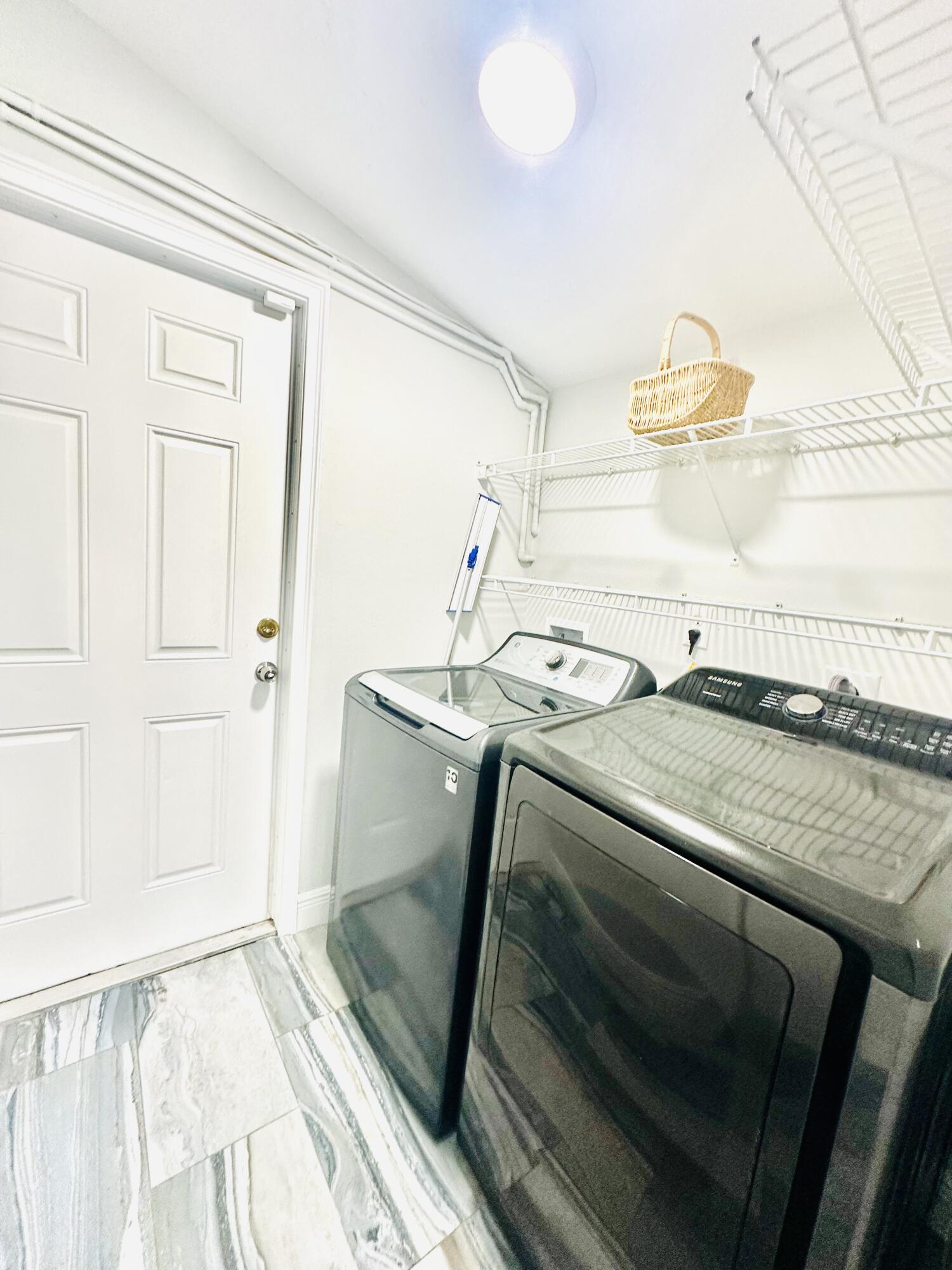 JUPITER RIVER ESTATES ADD - Residential Lease