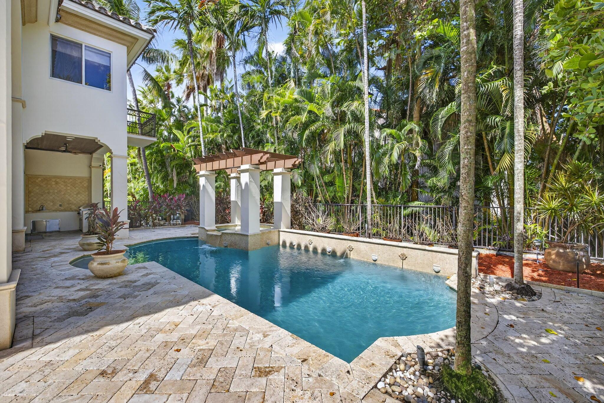 OCEAN COVE - Residential