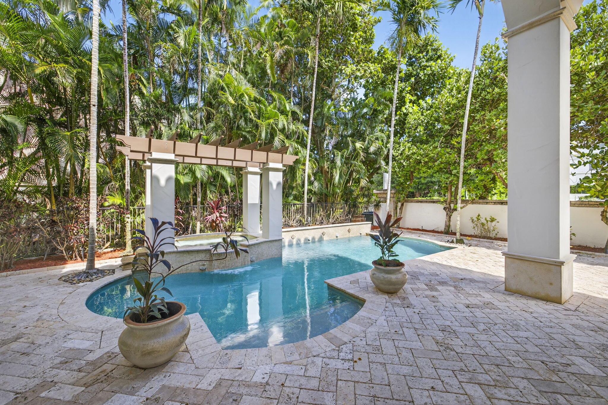 OCEAN COVE - Residential