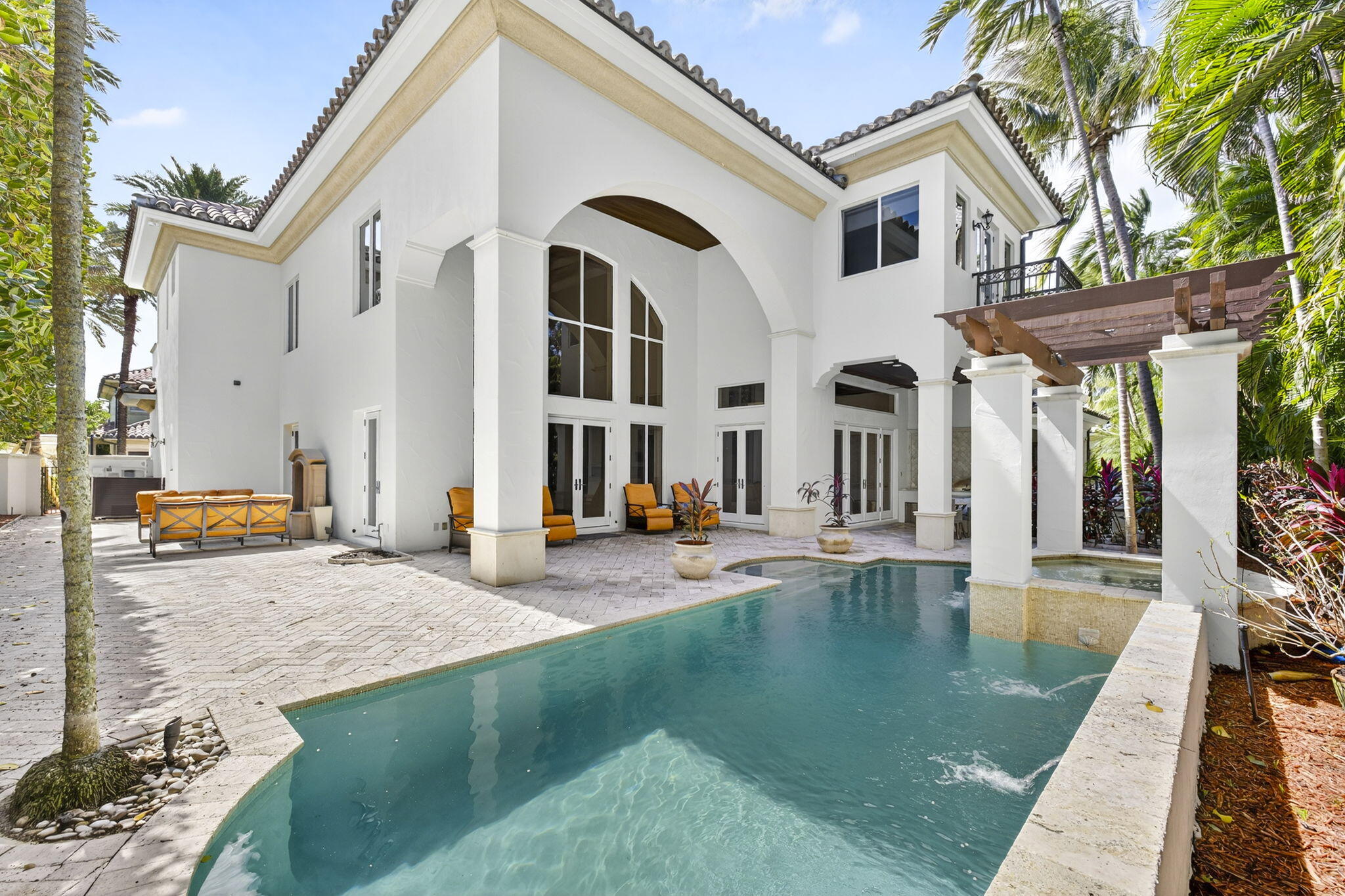 OCEAN COVE - Residential