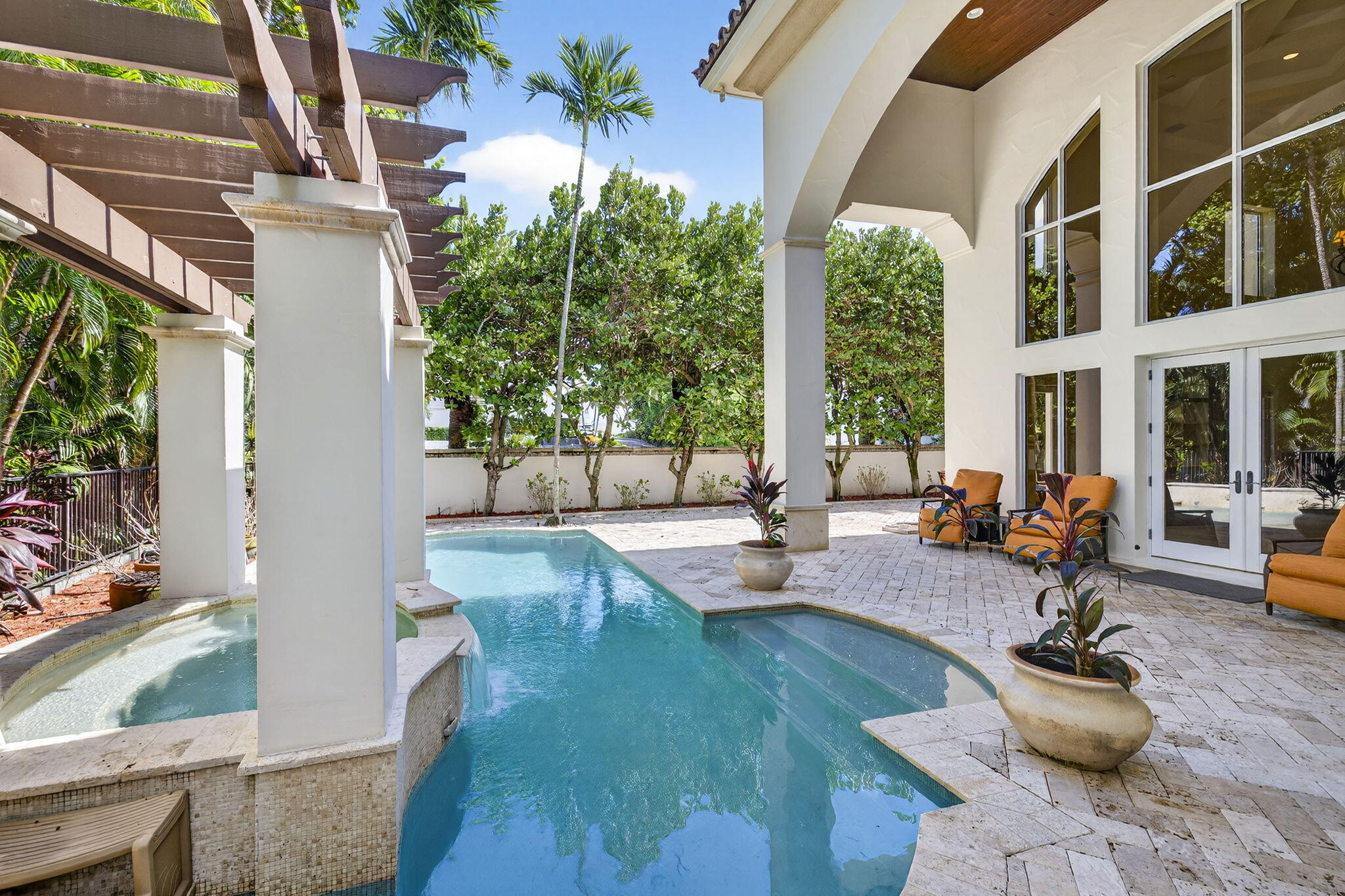 OCEAN COVE - Residential