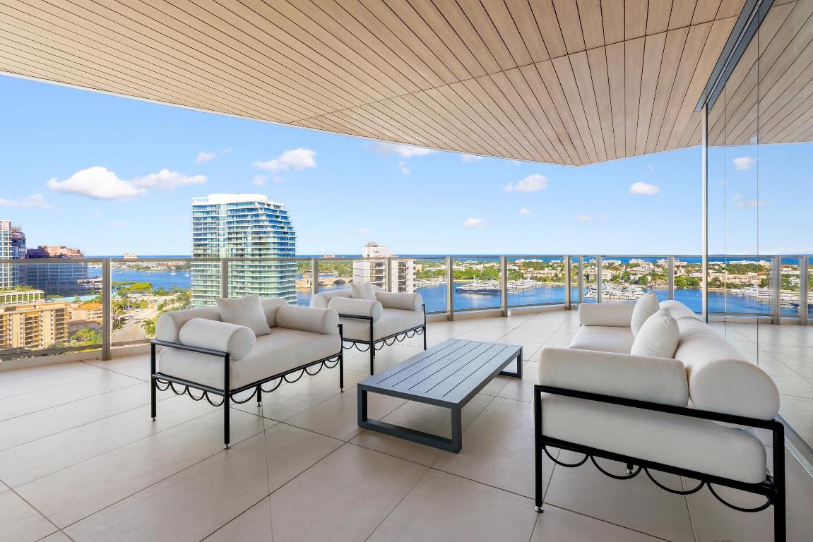 FORTE RESIDENCES CONDO - Residential