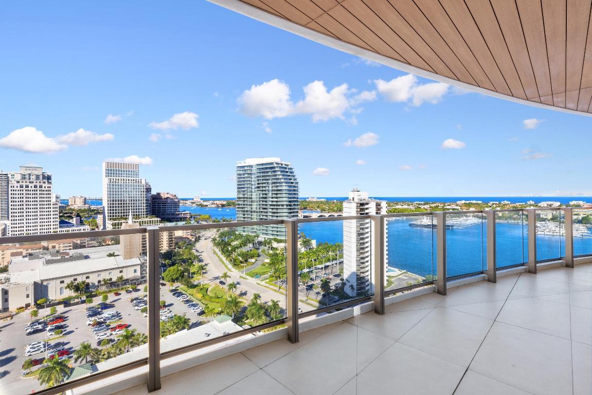 FORTE RESIDENCES CONDO - Residential