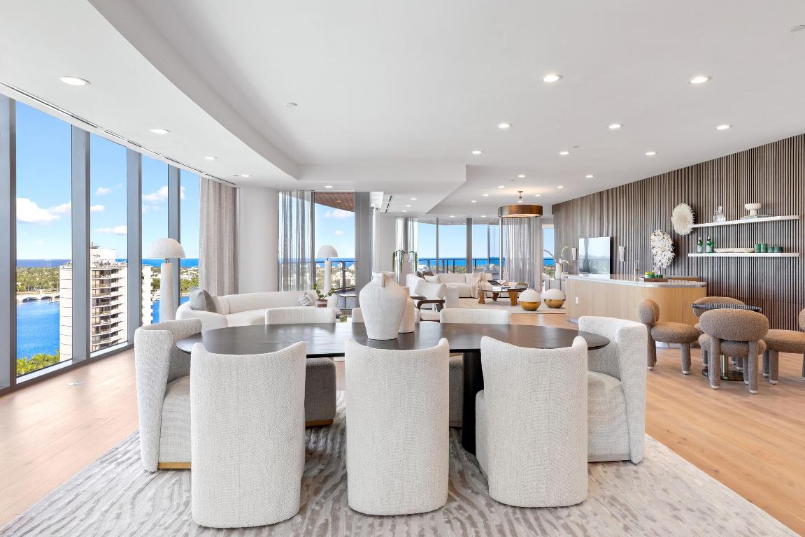 FORTE RESIDENCES CONDO - Residential