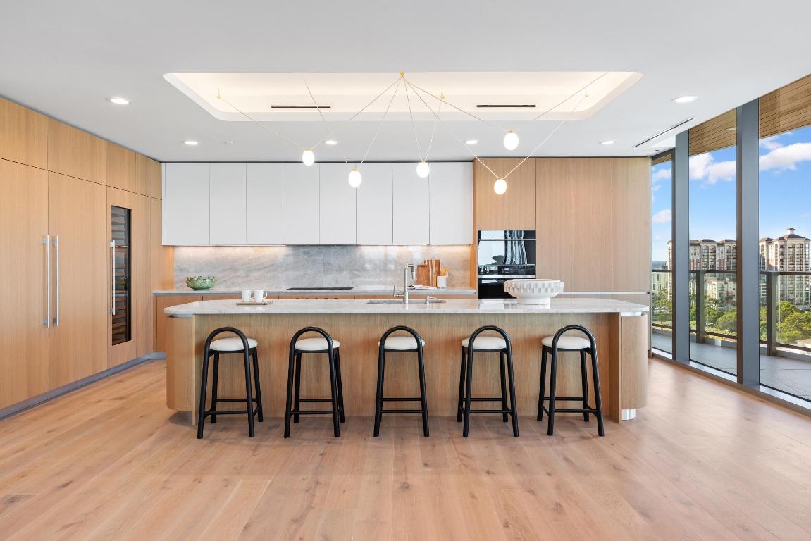 FORTE RESIDENCES CONDO - Residential