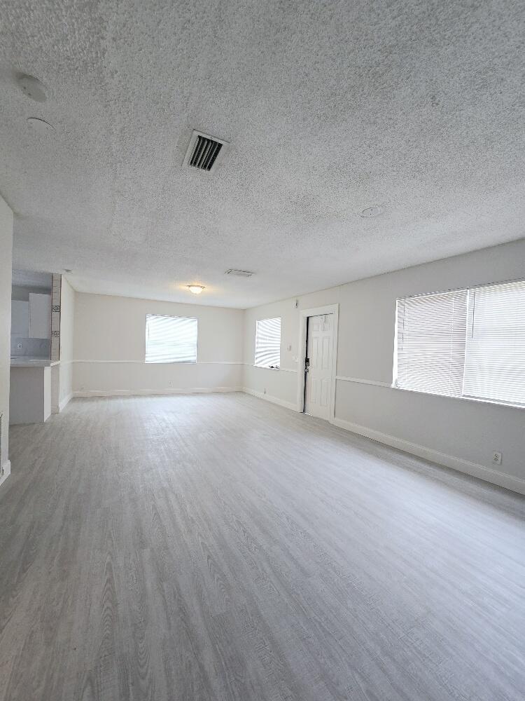 FERN RIDGE - Residential