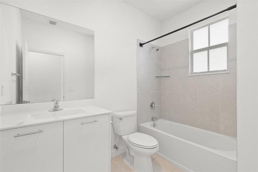 GOLF ESTS 1ST ADDN - Residential