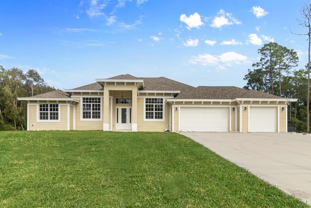 Photo of 12821 85th Road N, West Palm Beach, FL 33412 (MLS # R10952471)