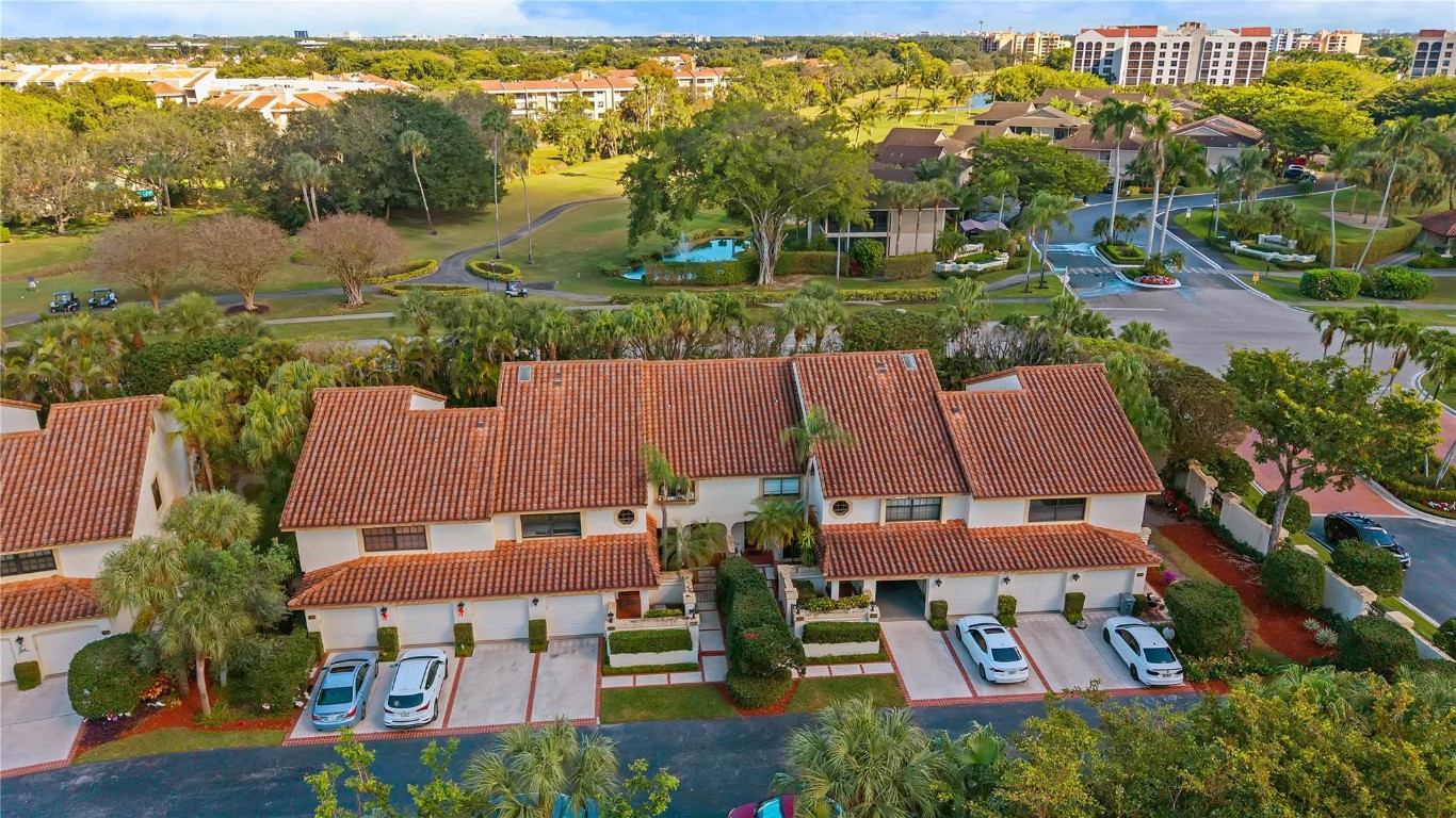 LA MIRADA AT BOCA POINTE - Residential