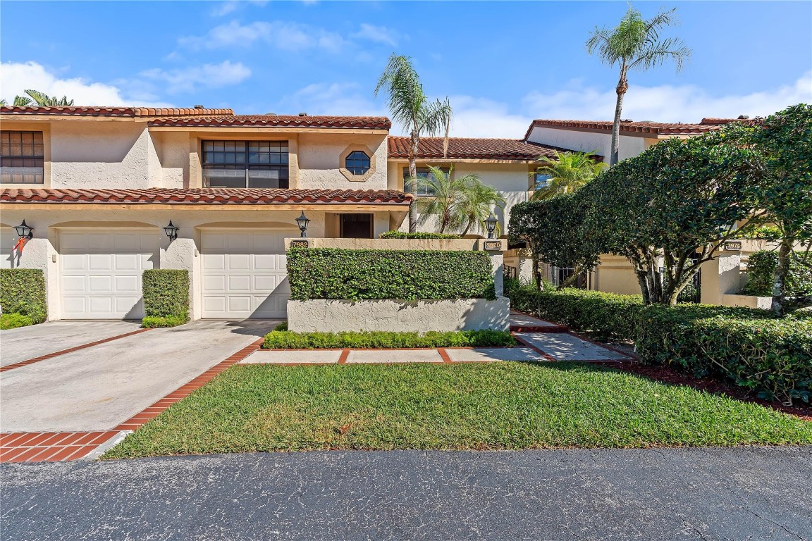 LA MIRADA AT BOCA POINTE - Residential