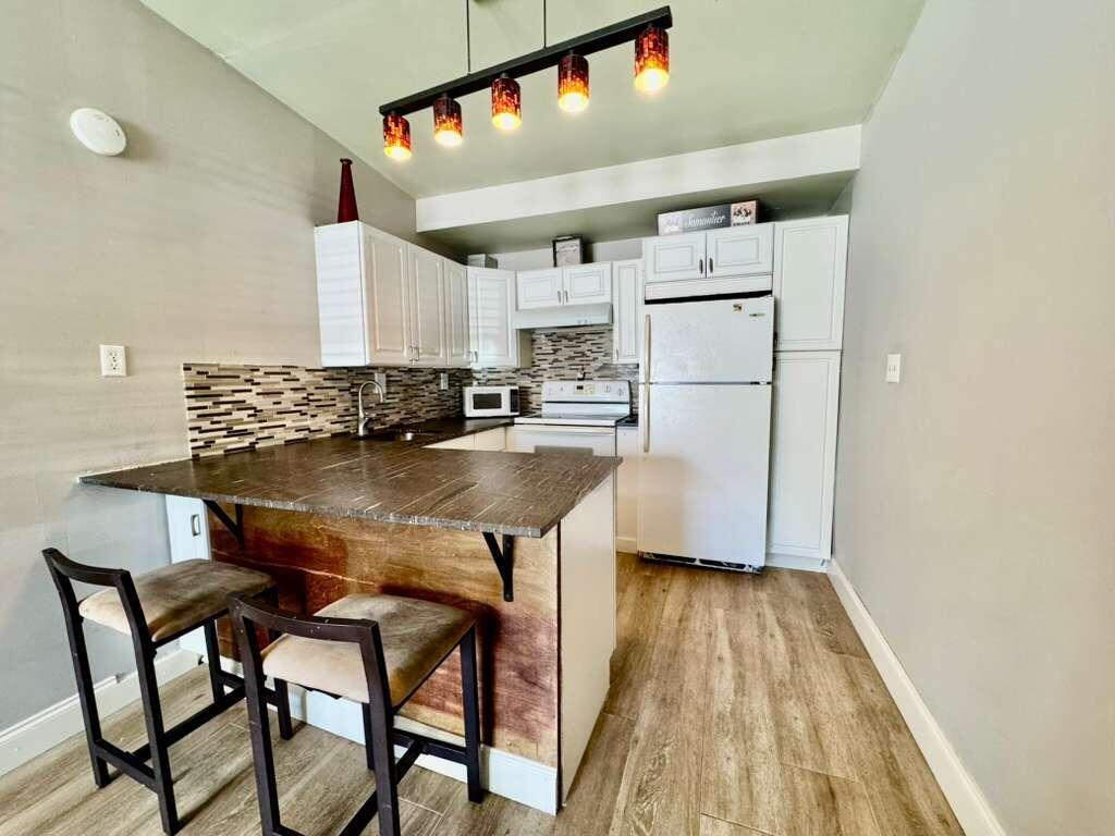 1311 NE 42nd Street