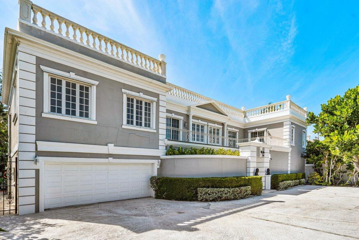 1048 S Ocean Boulevard