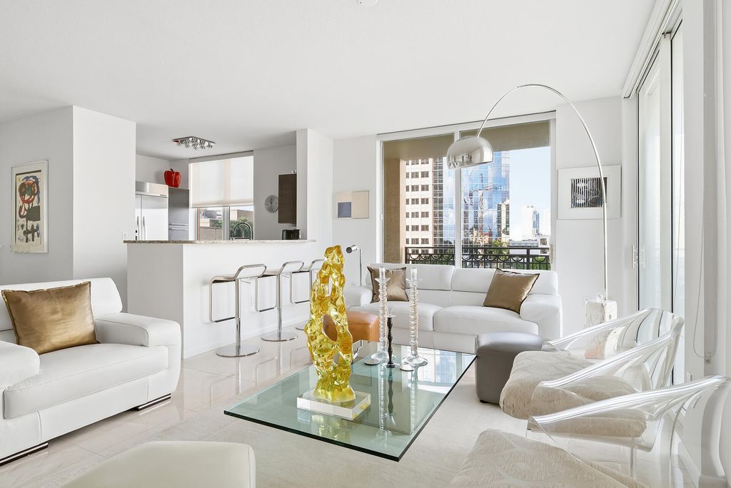 Photo of 550 Okeechobee Boulevard #602, West Palm Beach, FL 33401 (MLS # B26010494)