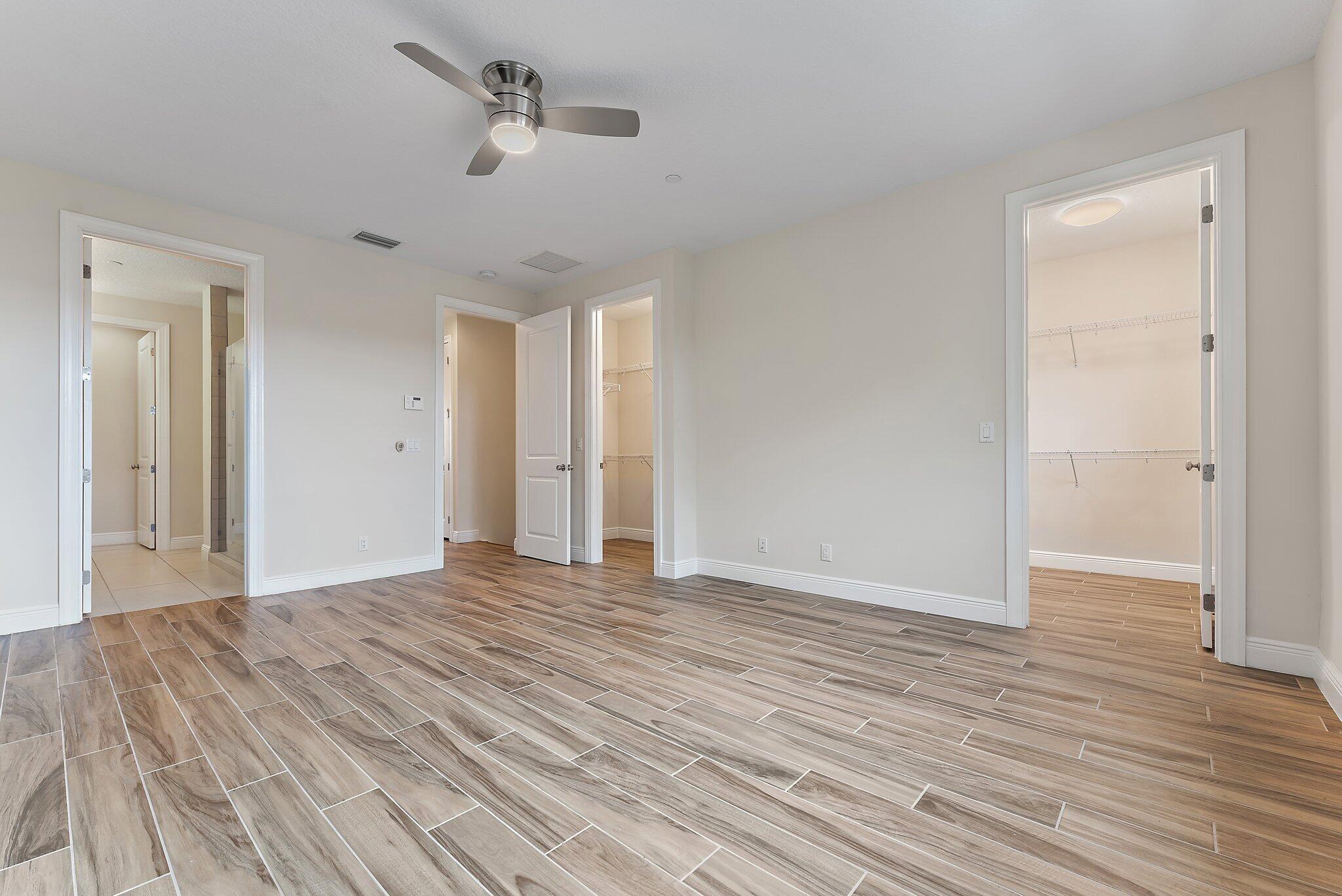 ALTON NEIGHBORHOOD 4 - Residential Lease