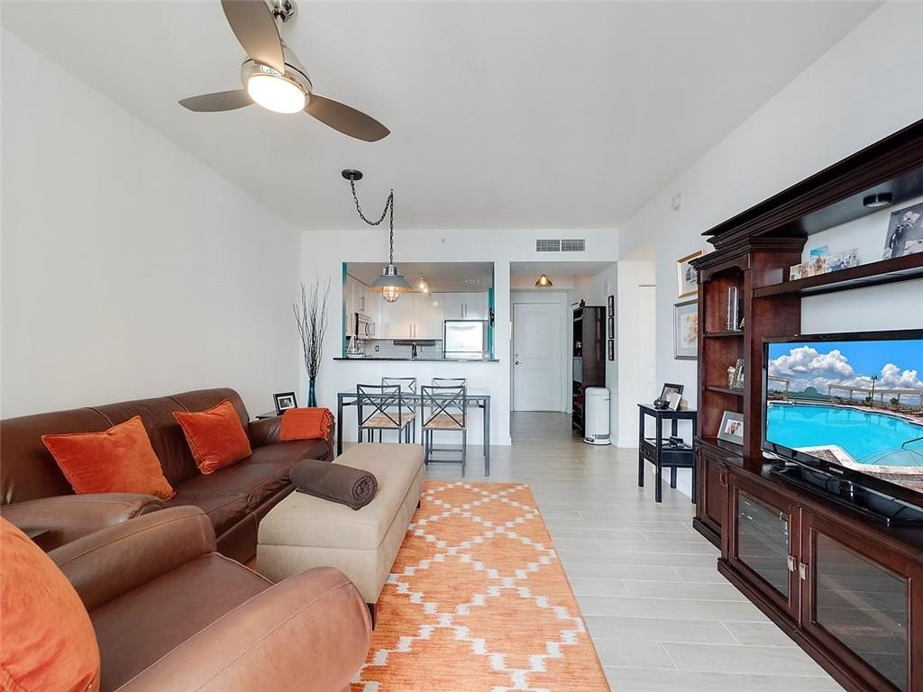 NU RIVER LANDING - Residential