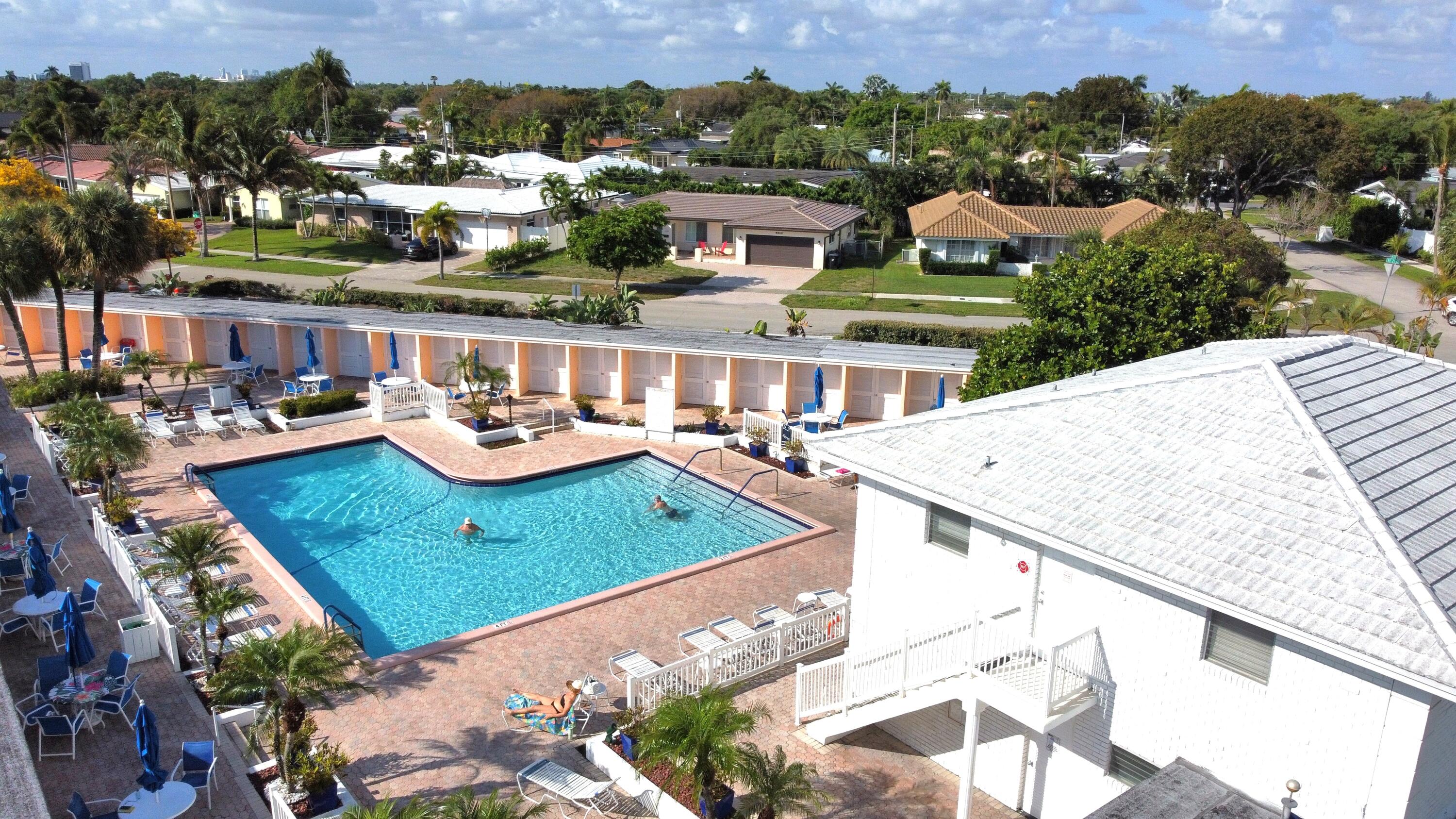 2220 NE 68 Street 1007