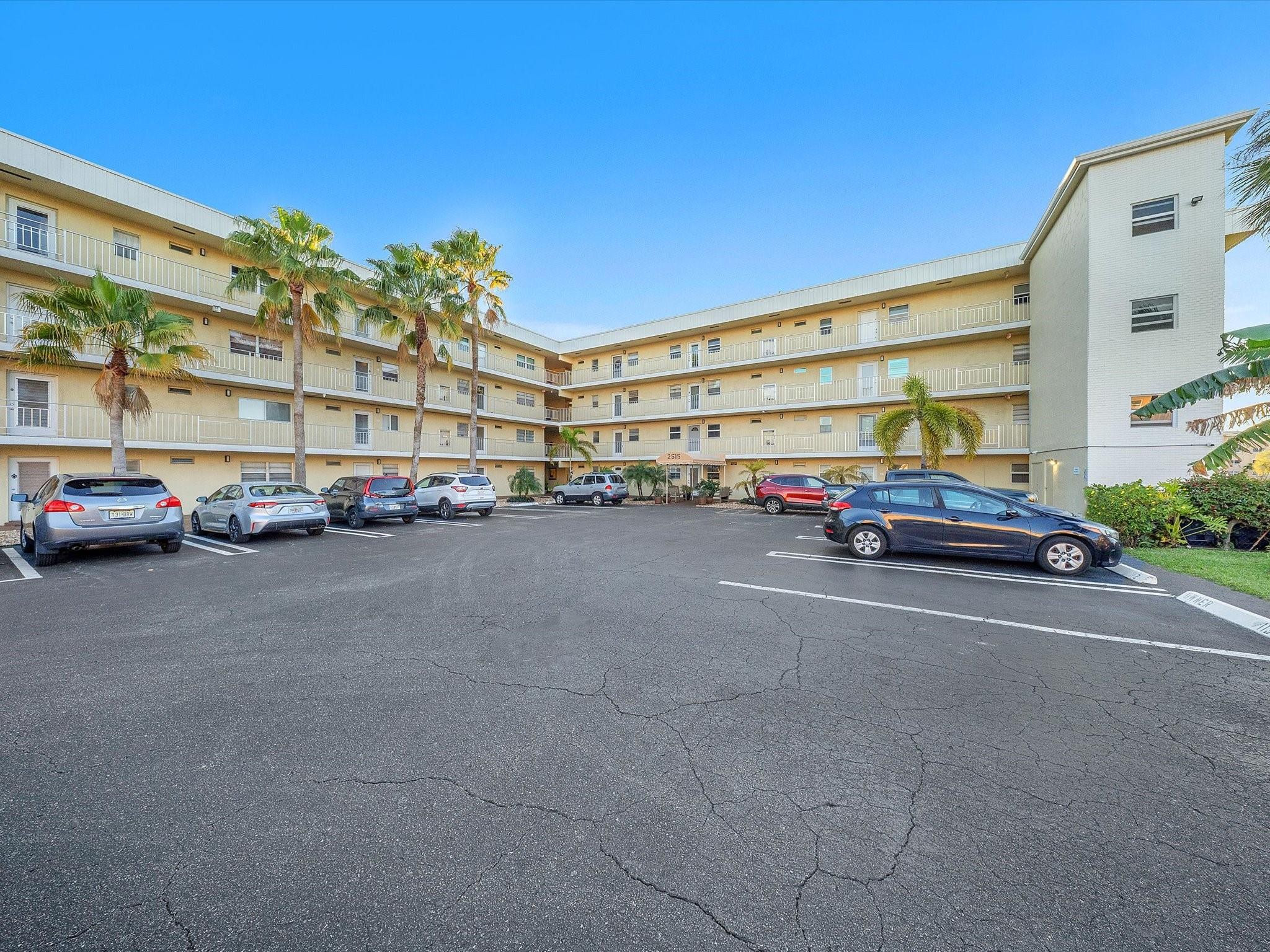 Village Royale on The Gre - Residential