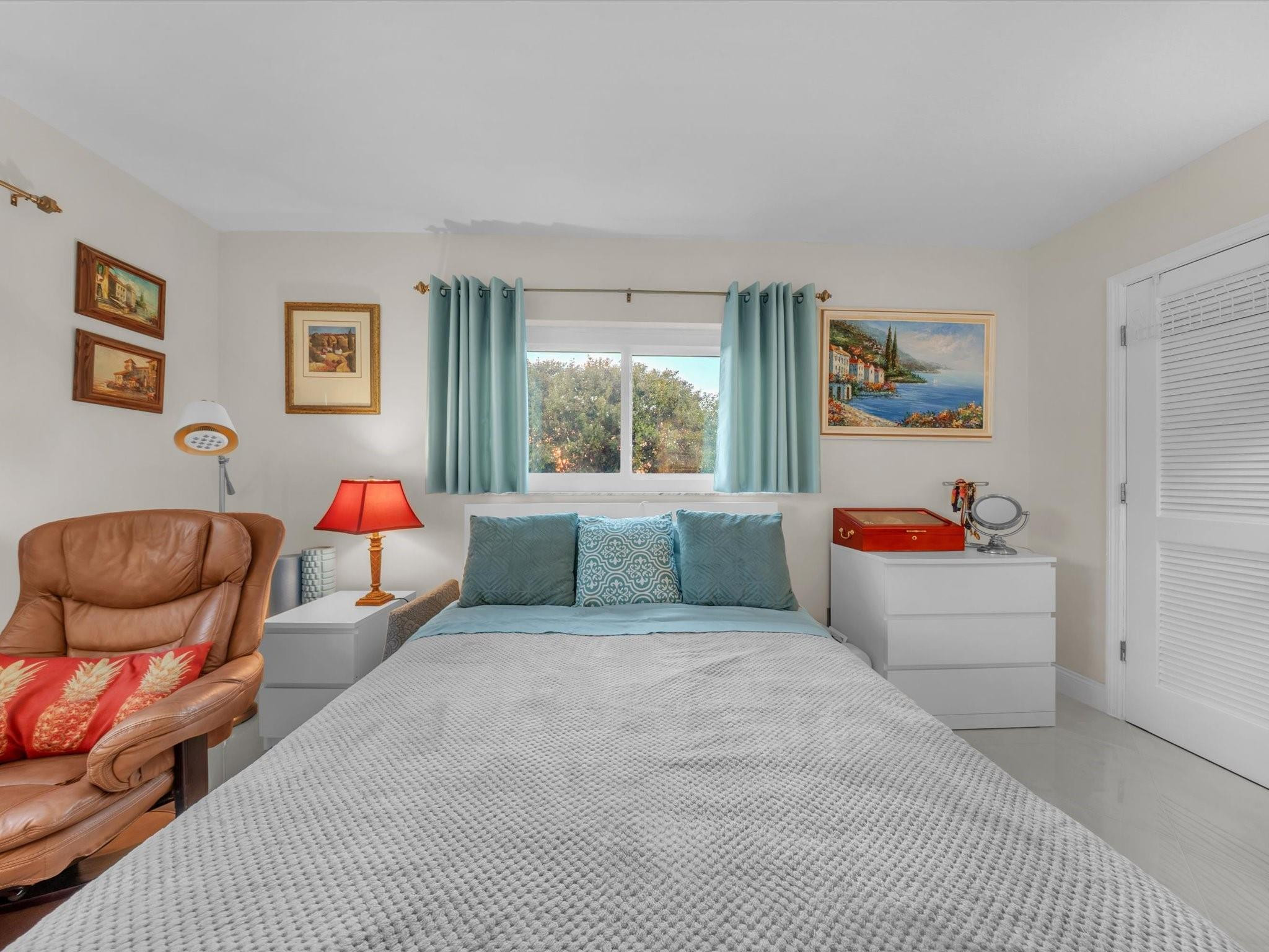 Village Royale on The Gre - Residential