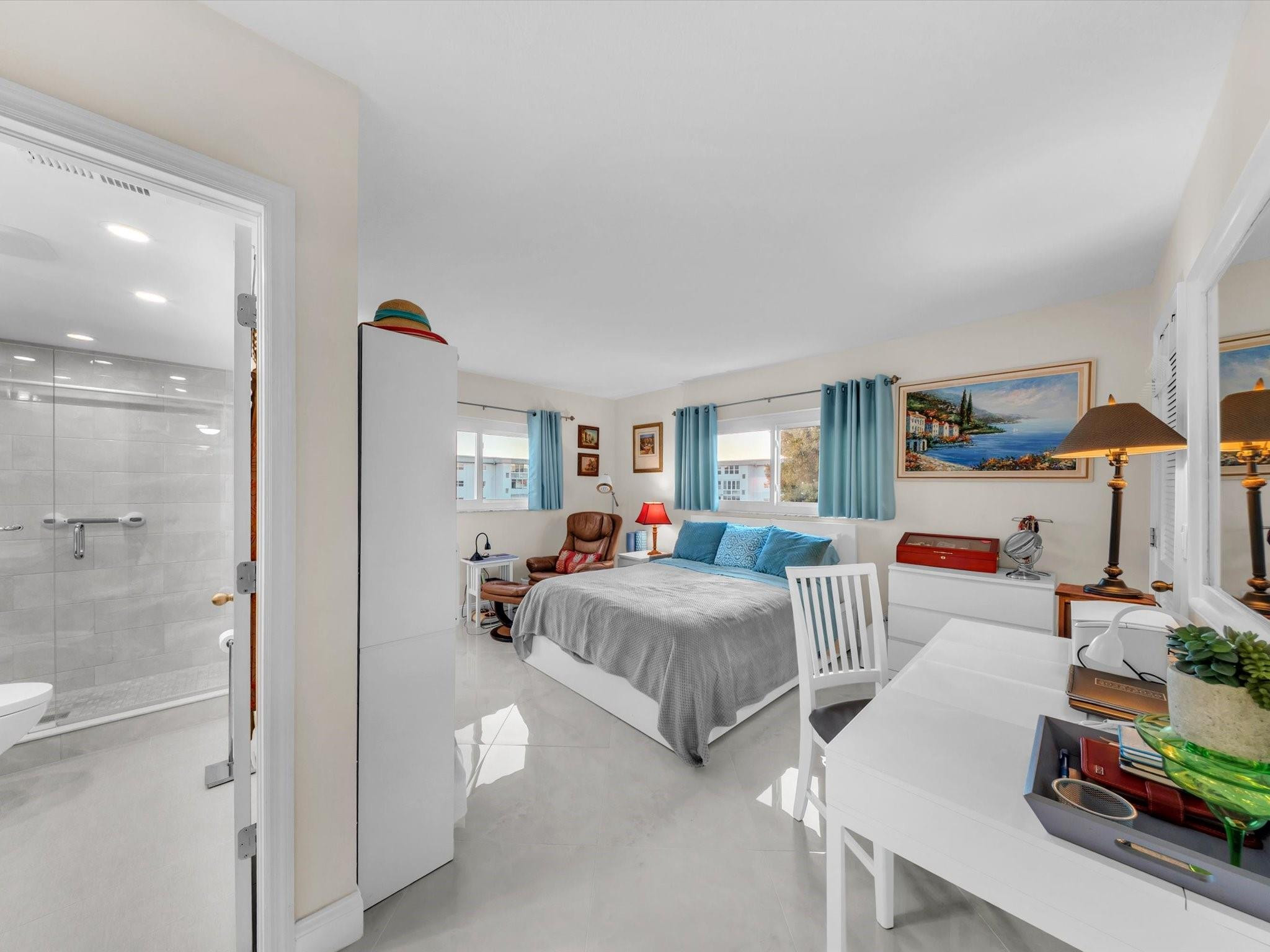 Village Royale on The Gre - Residential