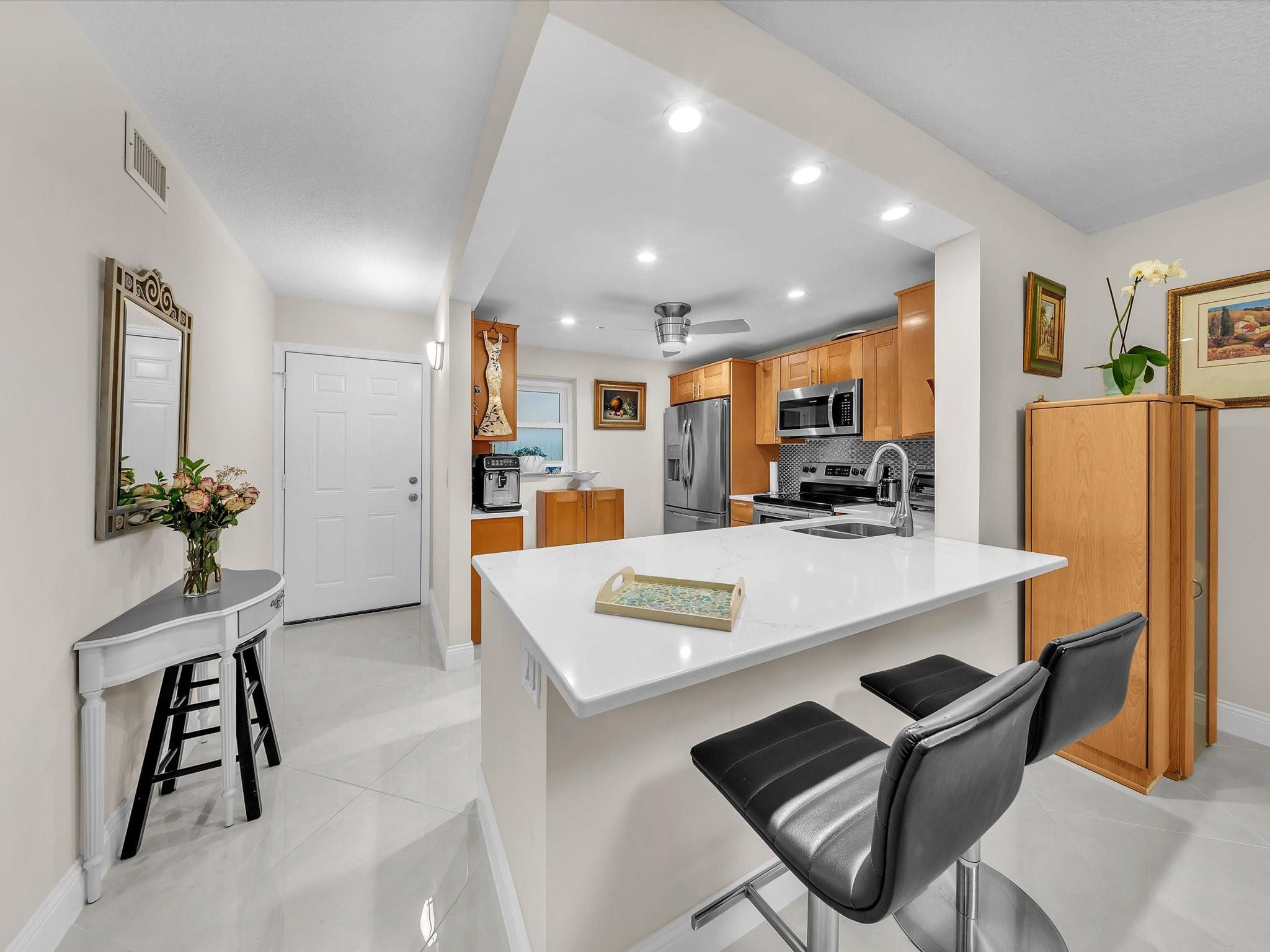 2515 NE 1st Court 314