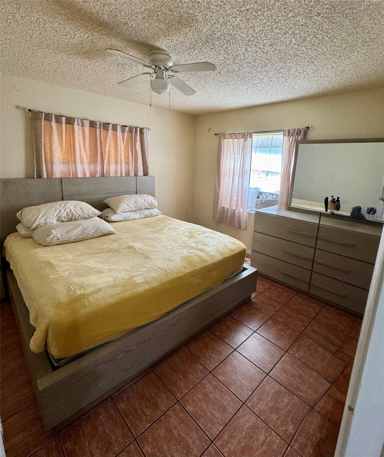 288 NW 13th Ct