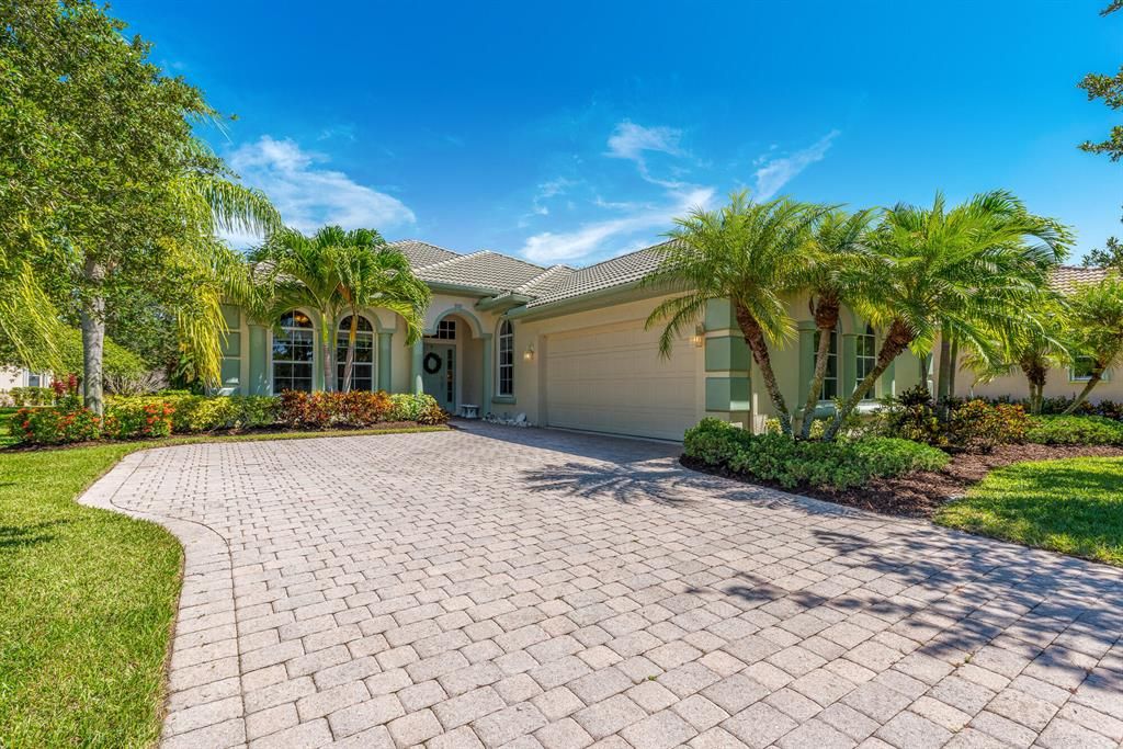 Photo of 1347 NW Mossy Oak Way, Jensen Beach, FL 34957 (MLS # R10739898)