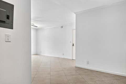 Tiny photo for 13 Jacaranda Drive #214, Plantation, FL 33324 (MLS # B26050786)