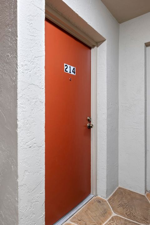 Tiny photo for 13 Jacaranda Drive #214, Plantation, FL 33324 (MLS # B26050786)
