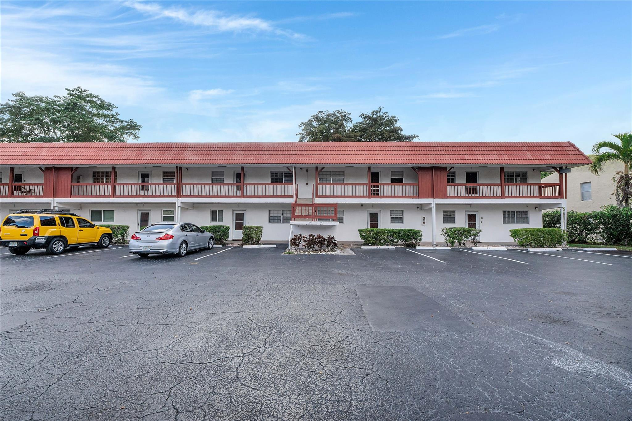 Woodbridge Condo - Residential Lease