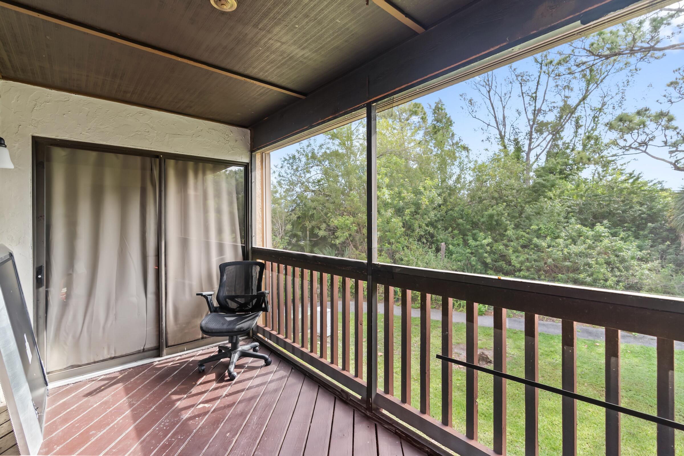 TRAILS AT ROYAL PALM BEACH CONDO - Residential