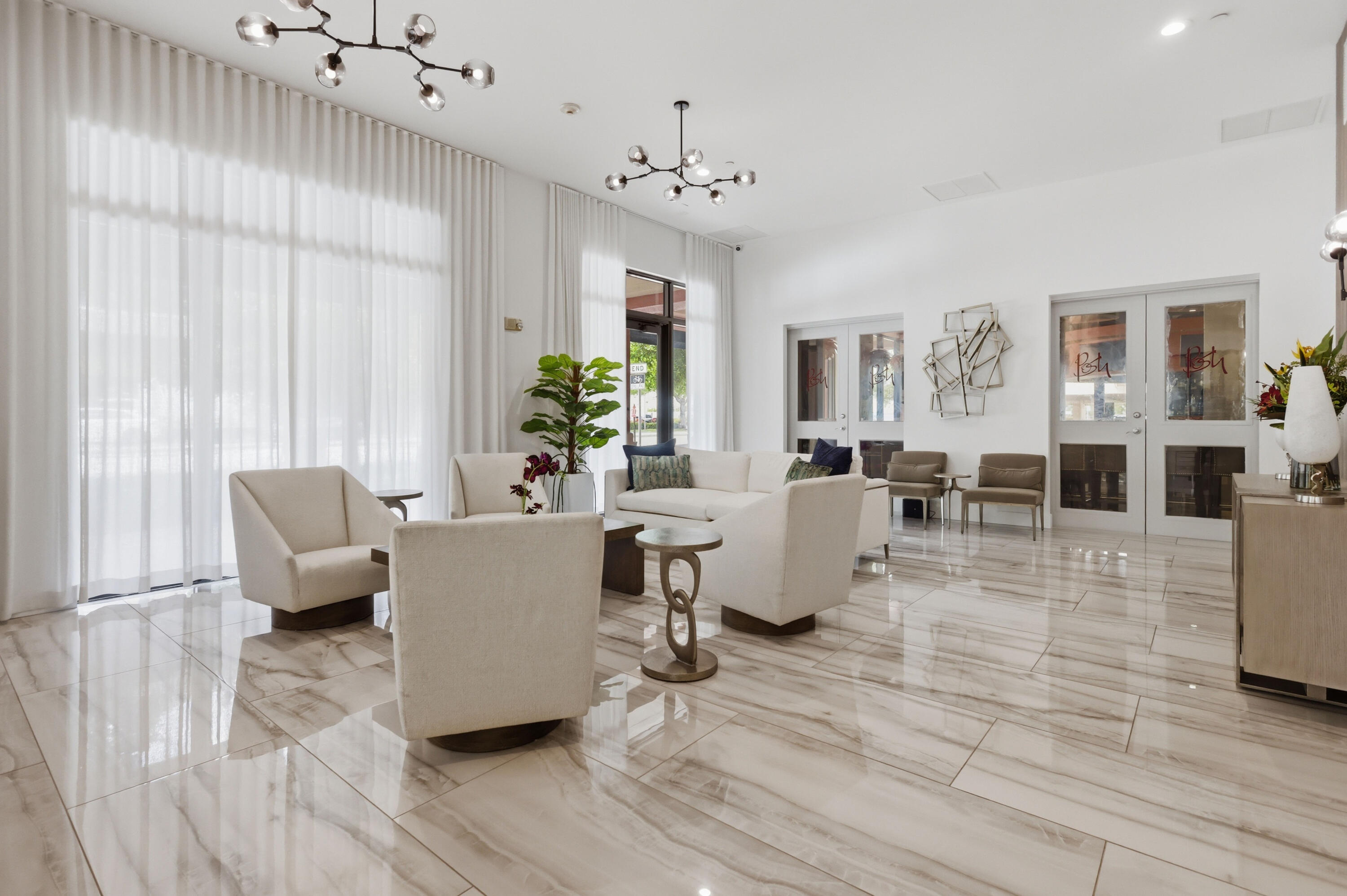 Waverly at Las Olas - Residential