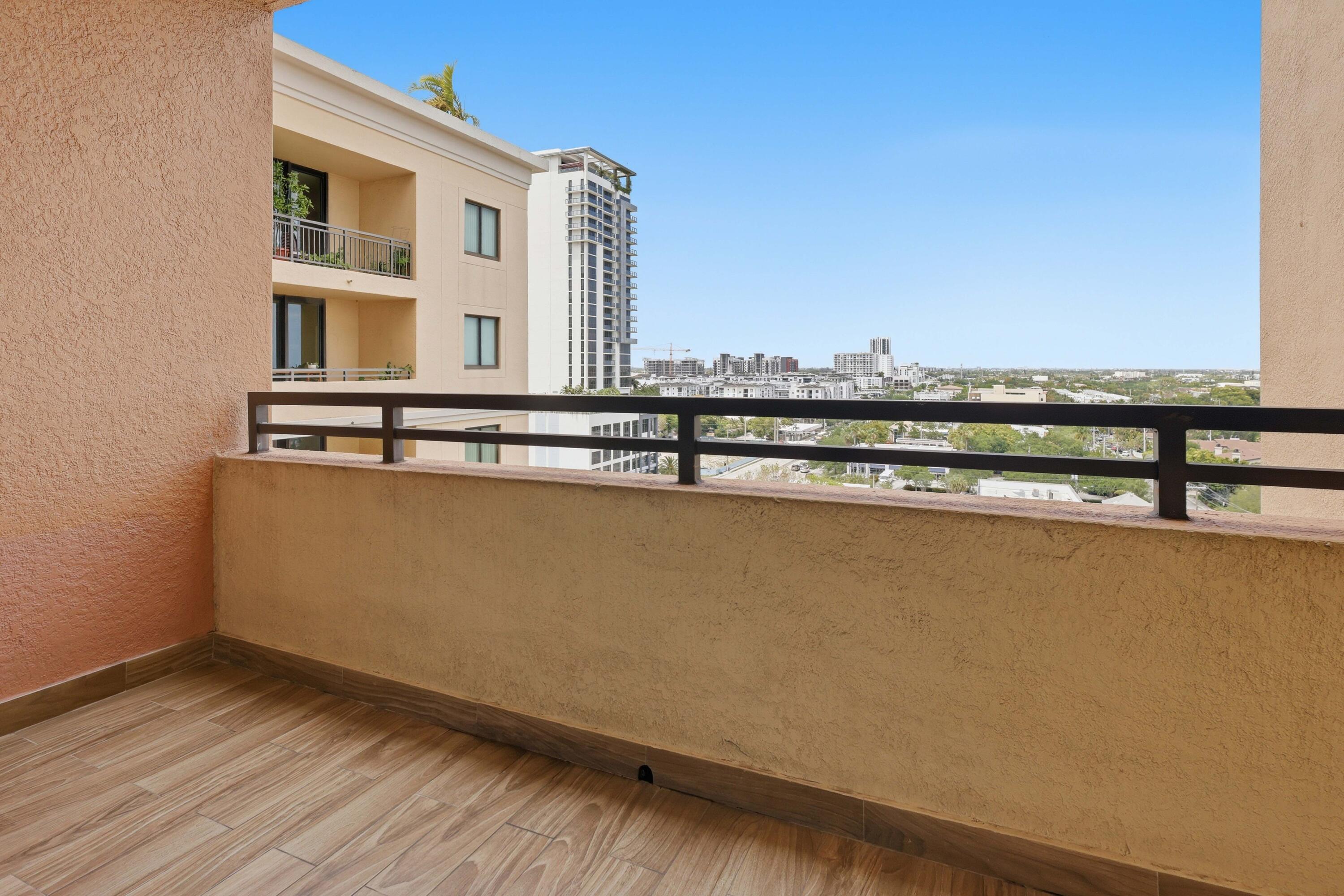 Waverly at Las Olas - Residential