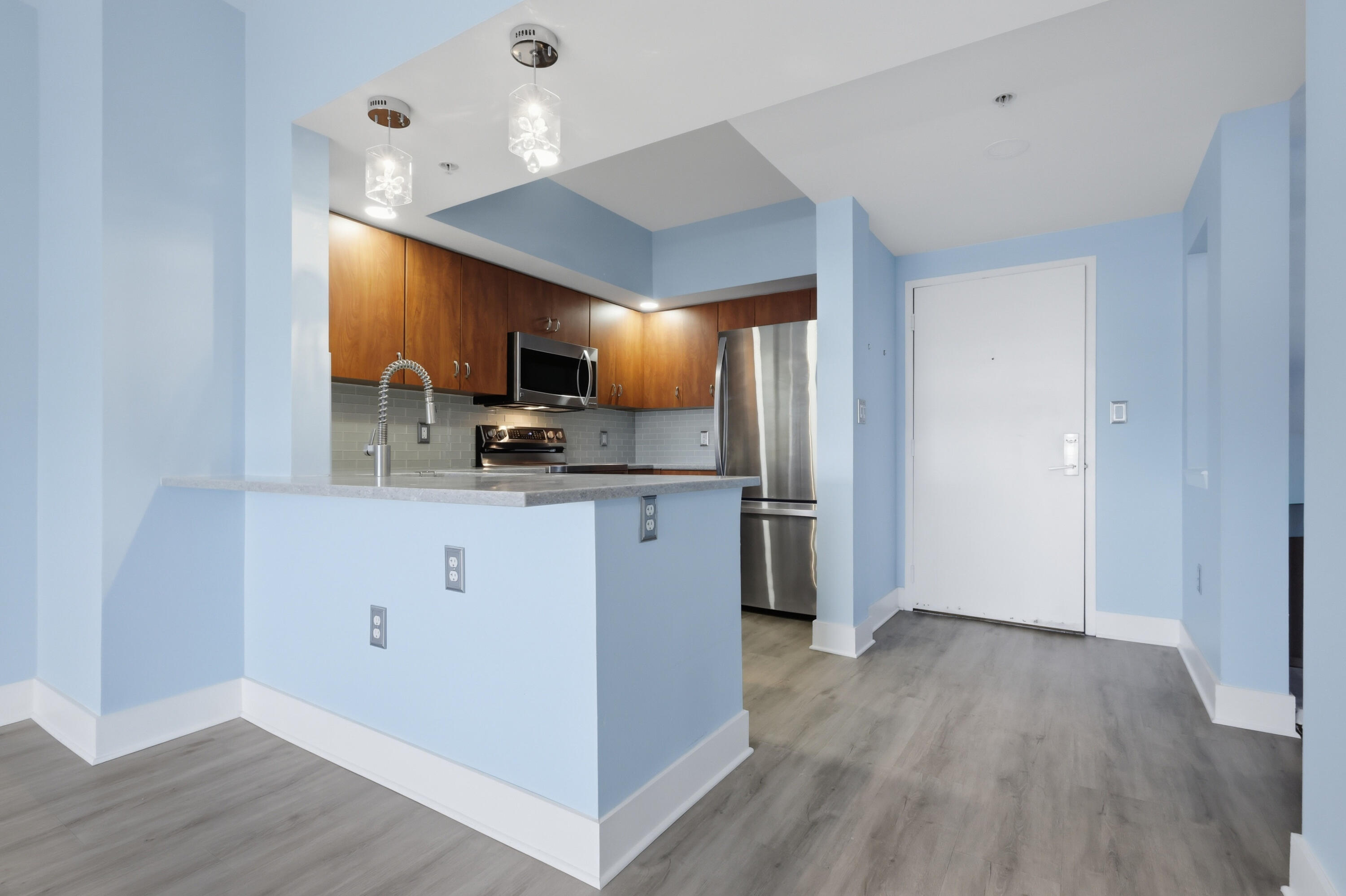 110 N Federal Highway 1108