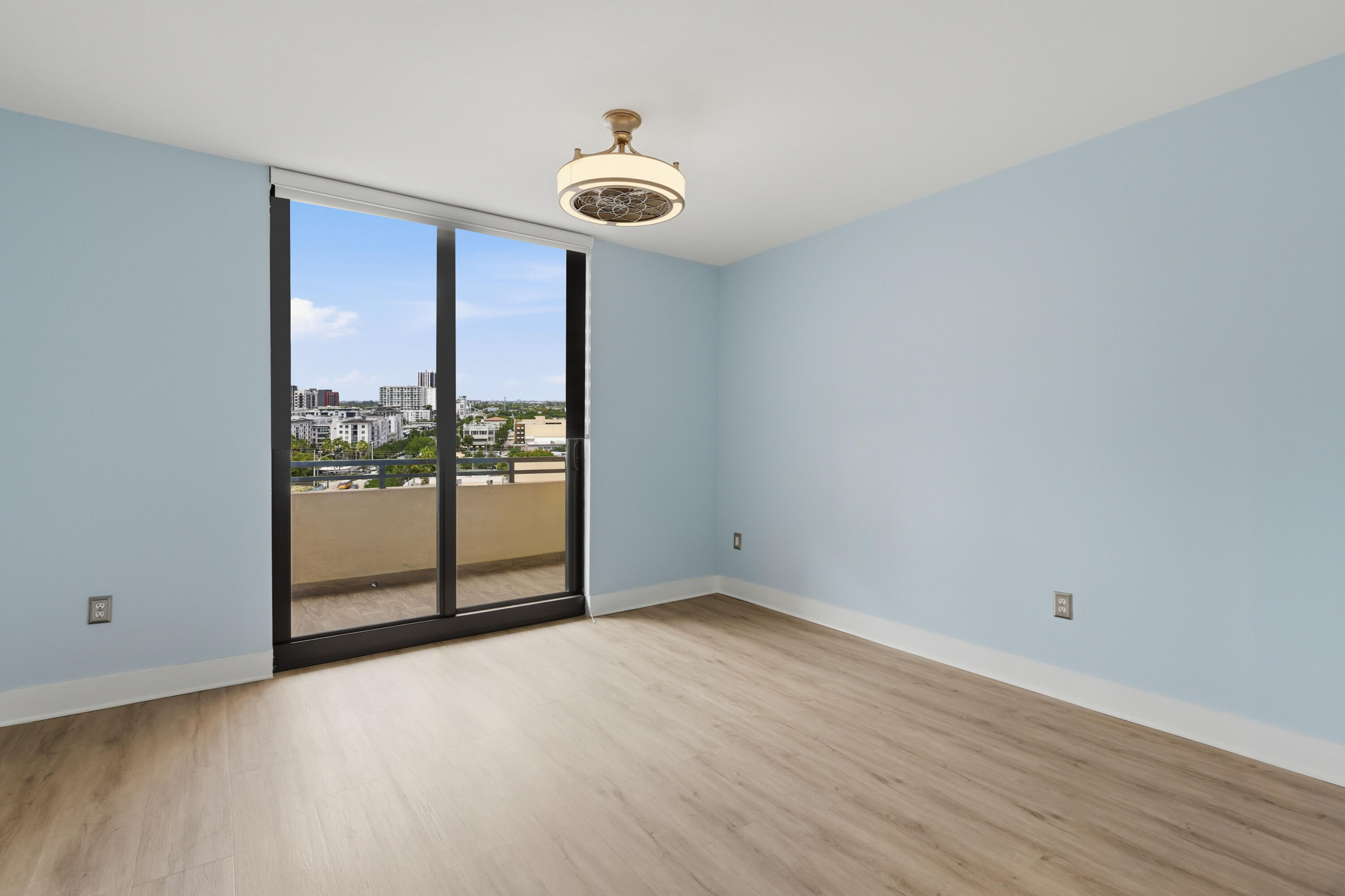 110 N Federal Highway 1108