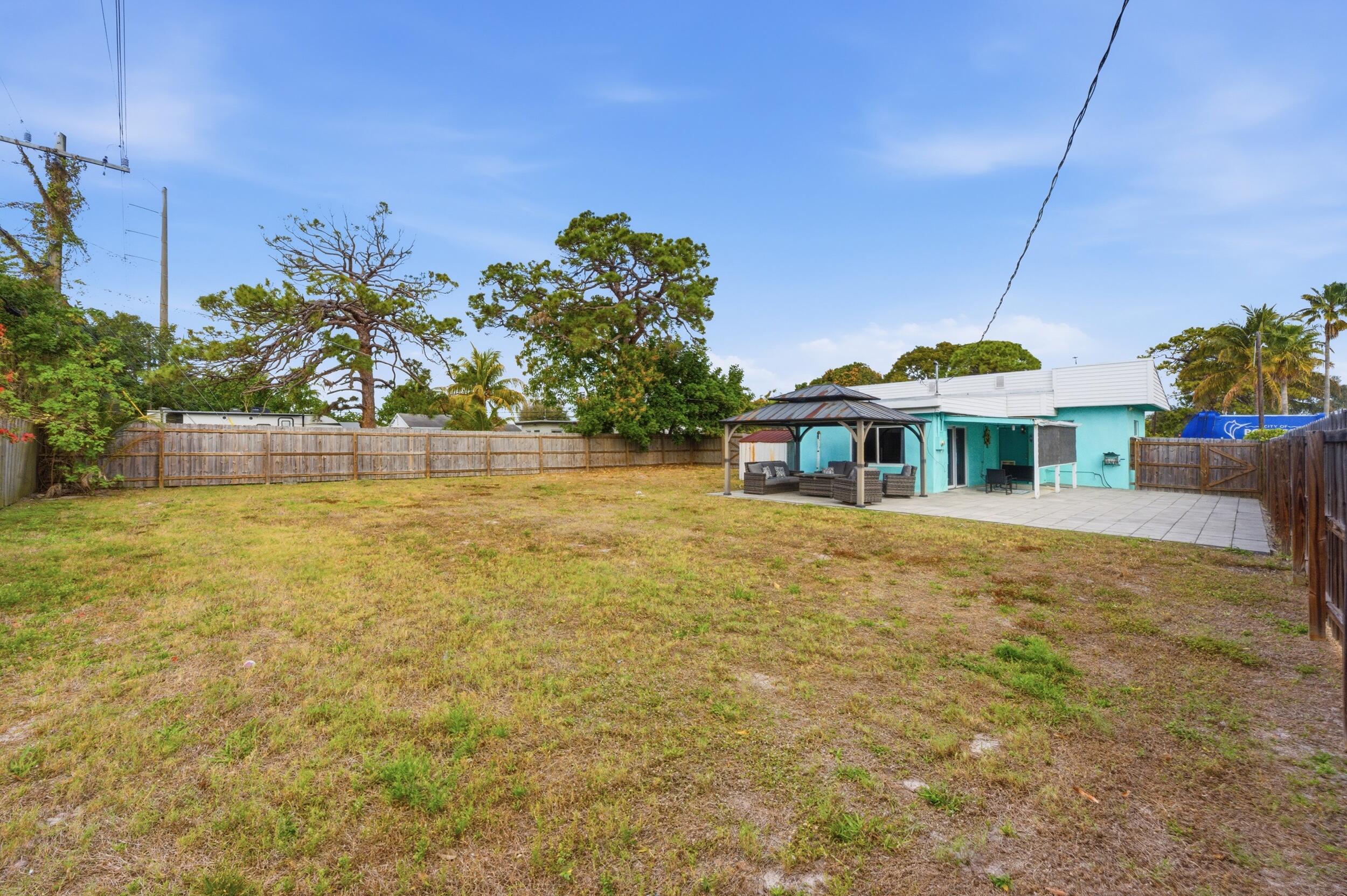 LAUREL HILLS 2ND ADD IN - Residential