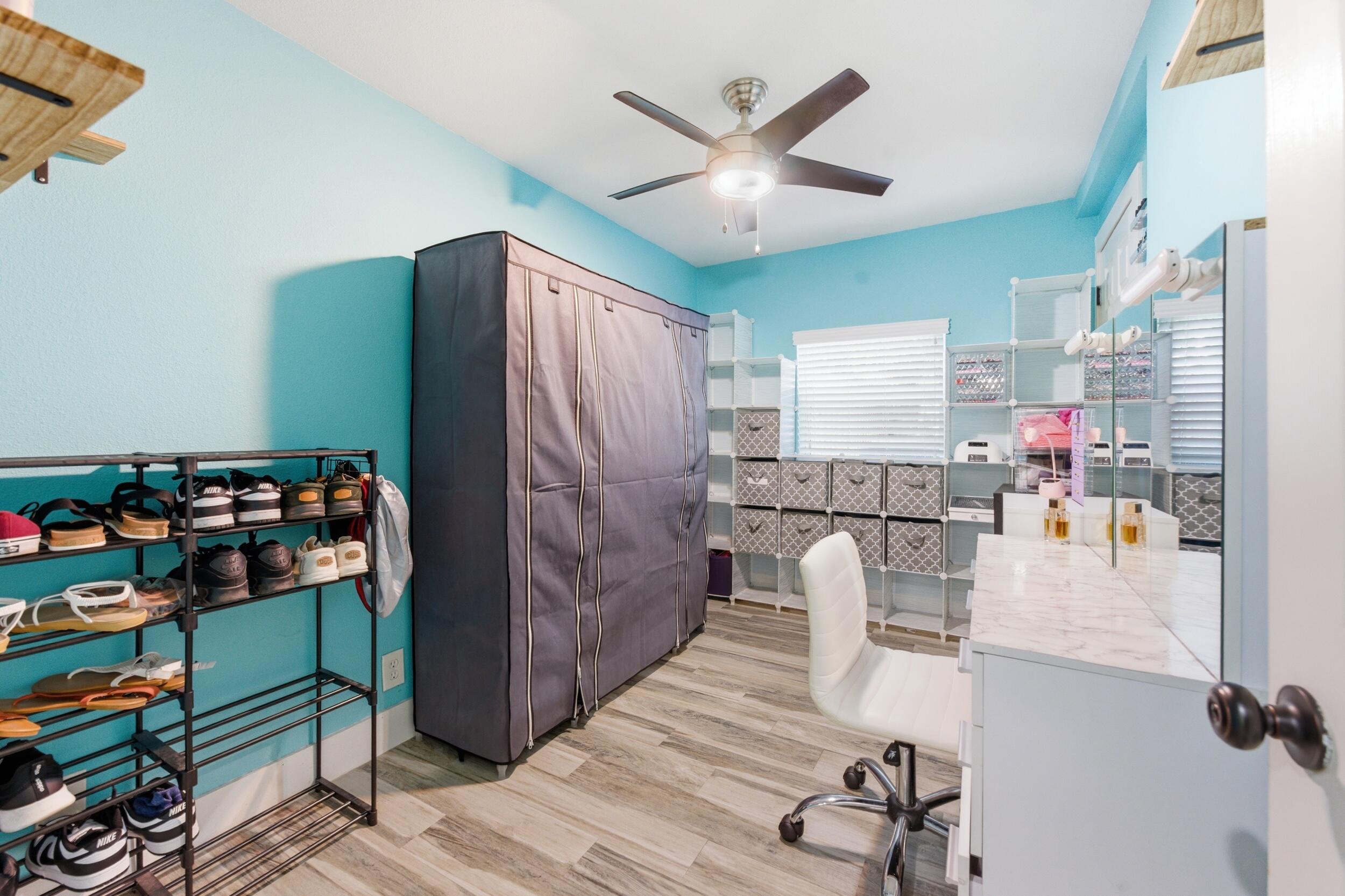 LAUREL HILLS 2ND ADD IN - Residential