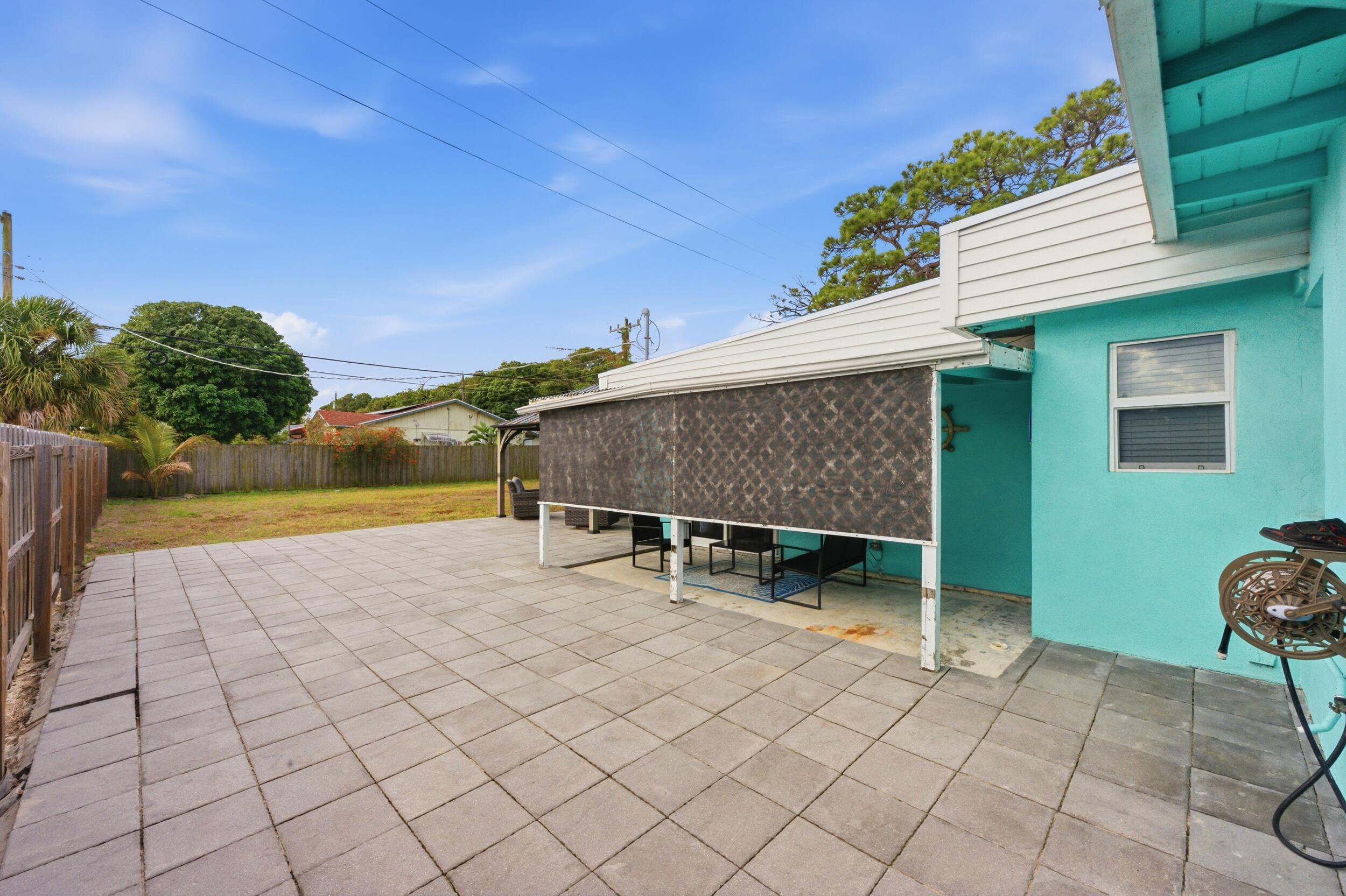 LAUREL HILLS 2ND ADD IN - Residential