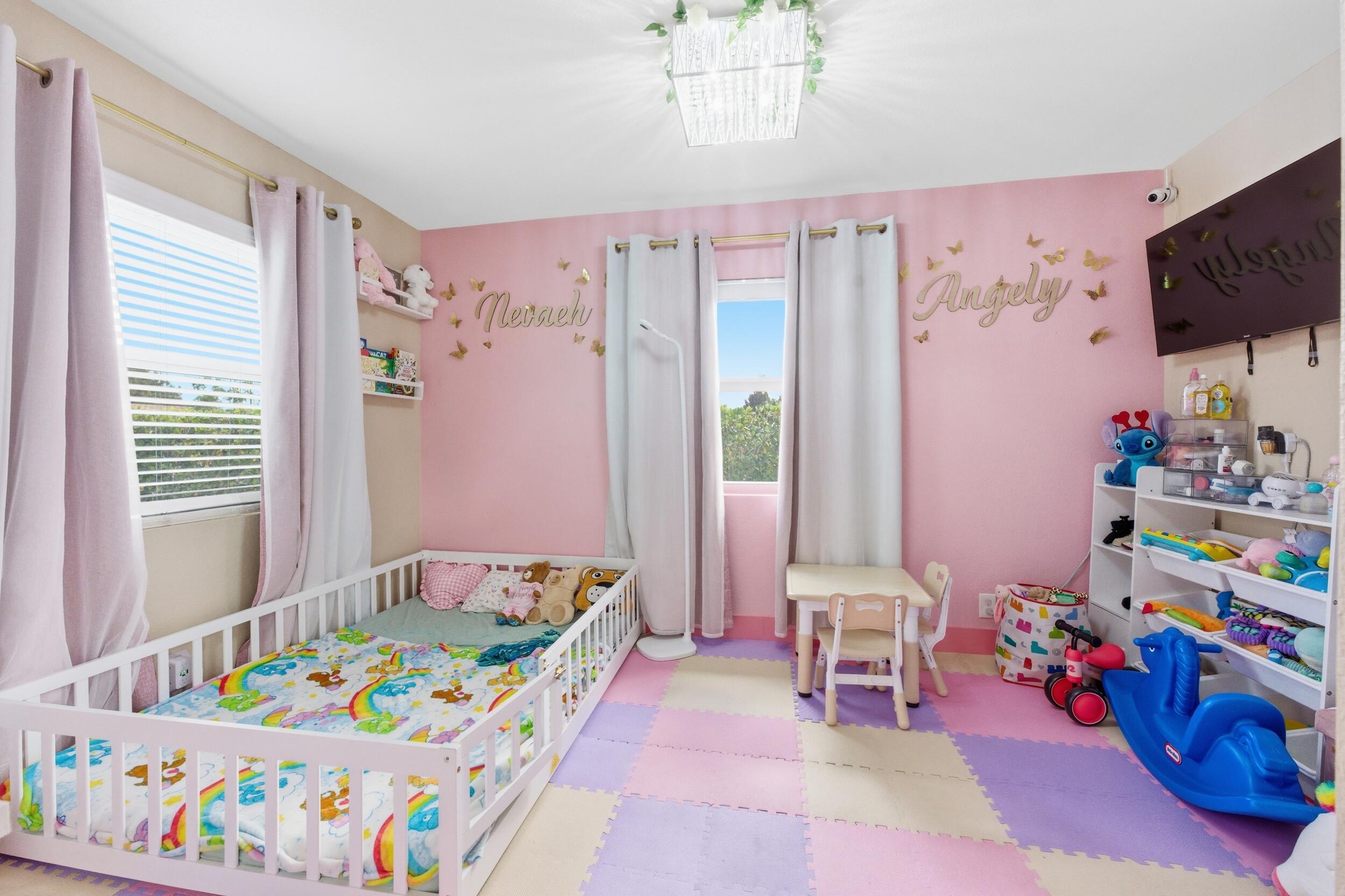 LAUREL HILLS 2ND ADD IN - Residential