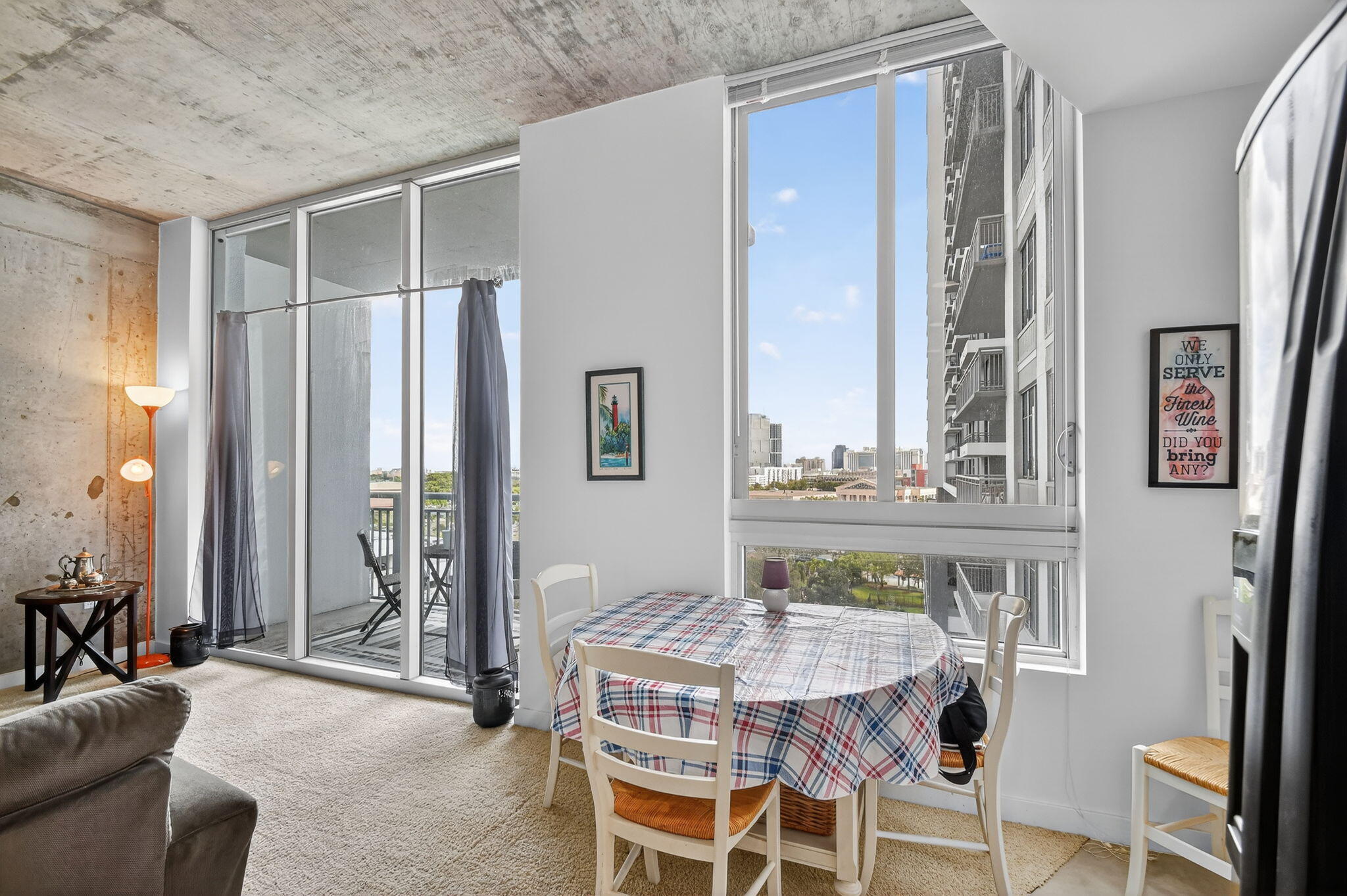 EDGE CONDO - Residential