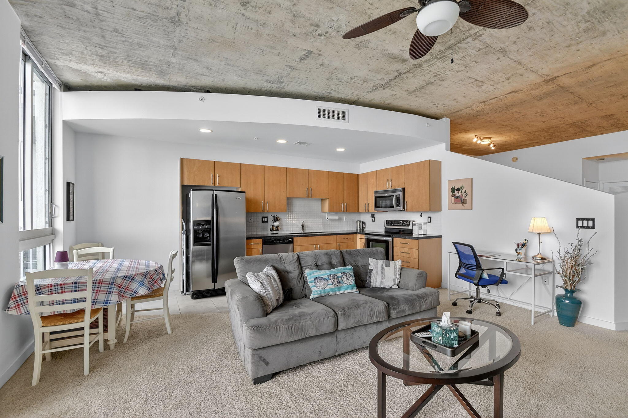 EDGE CONDO - Residential