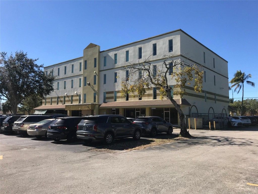 Photo of 4000 N State Road 7 #410-A, Lauderdale Lakes, FL 33319 (MLS # F10519462)