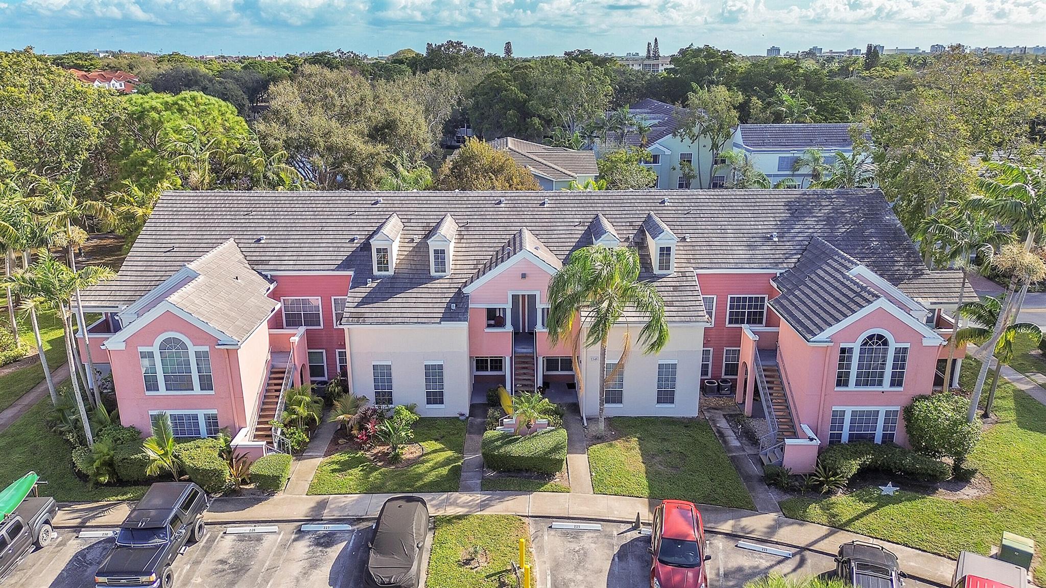 BAHIA AT DELRAY CONDO - Residential