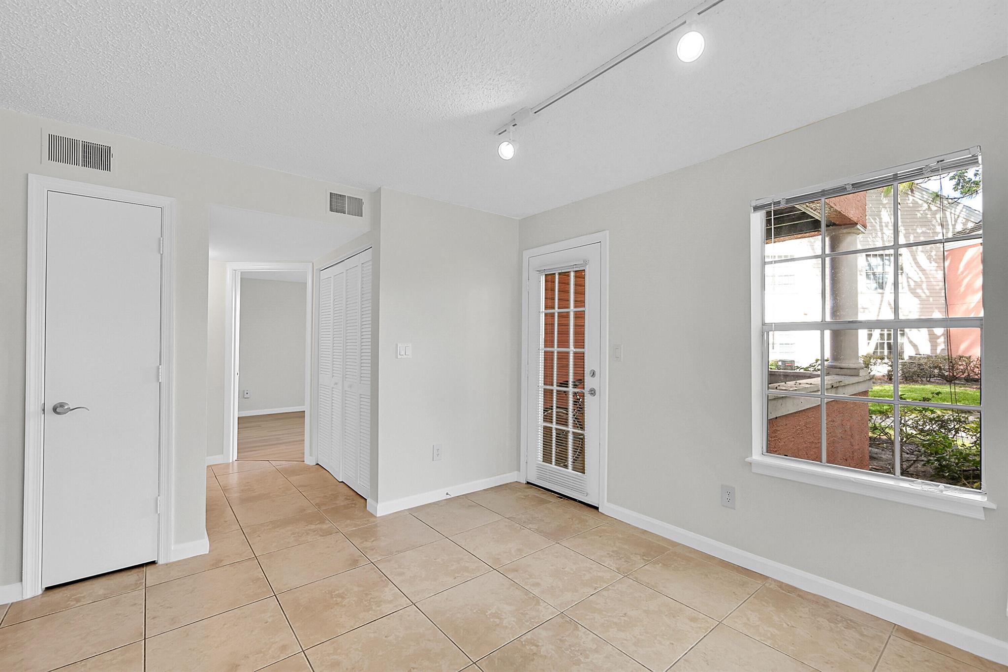 BAHIA AT DELRAY CONDO - Residential